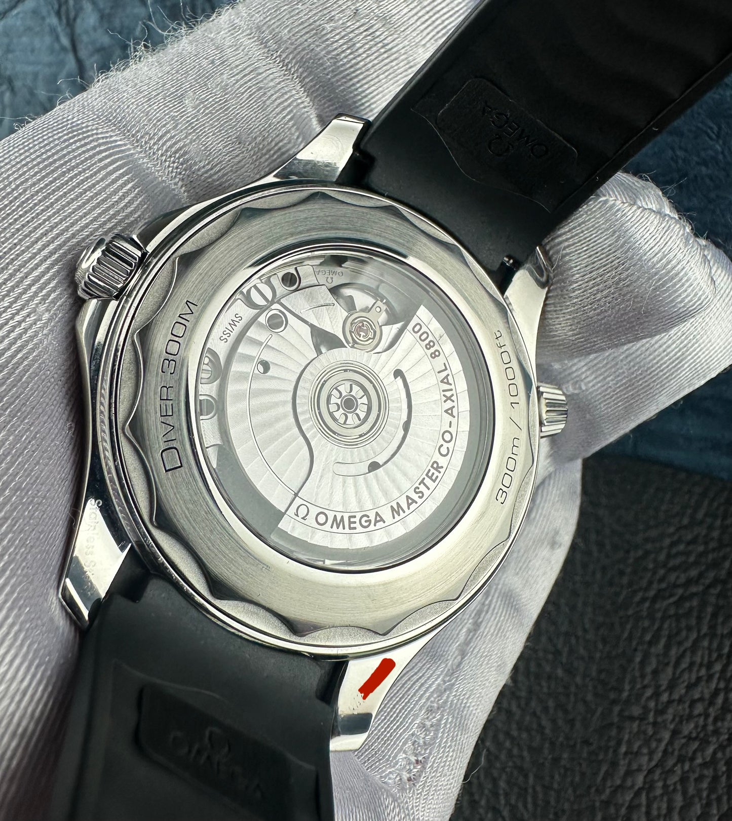 OMEGA Seamaster Diver 300M 210.32.42.20.04.001 Box & Papers Warranty