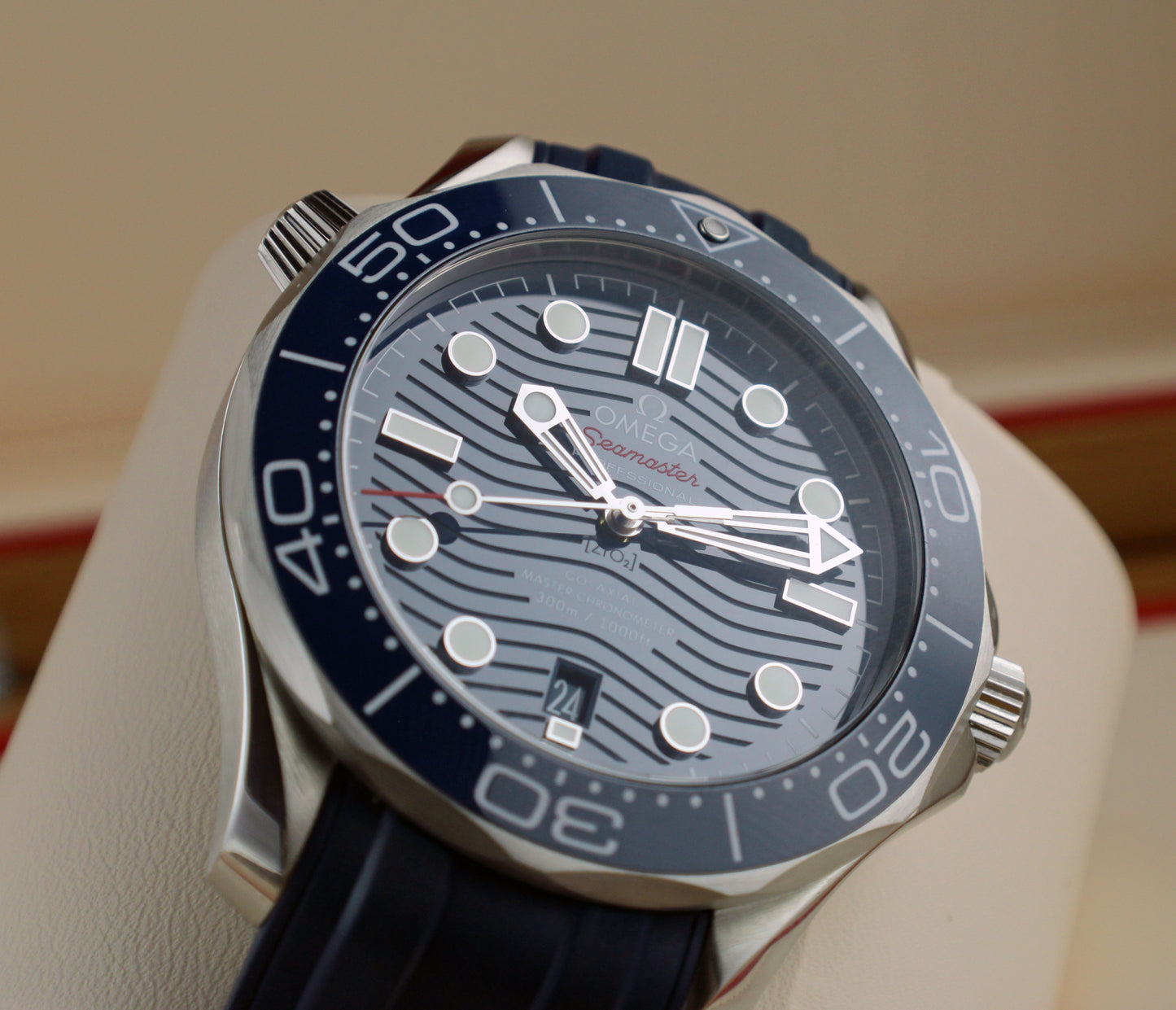 OMEGA Seamaster Diver 300M Blue Co-Axial 210.32.42.20.03.001