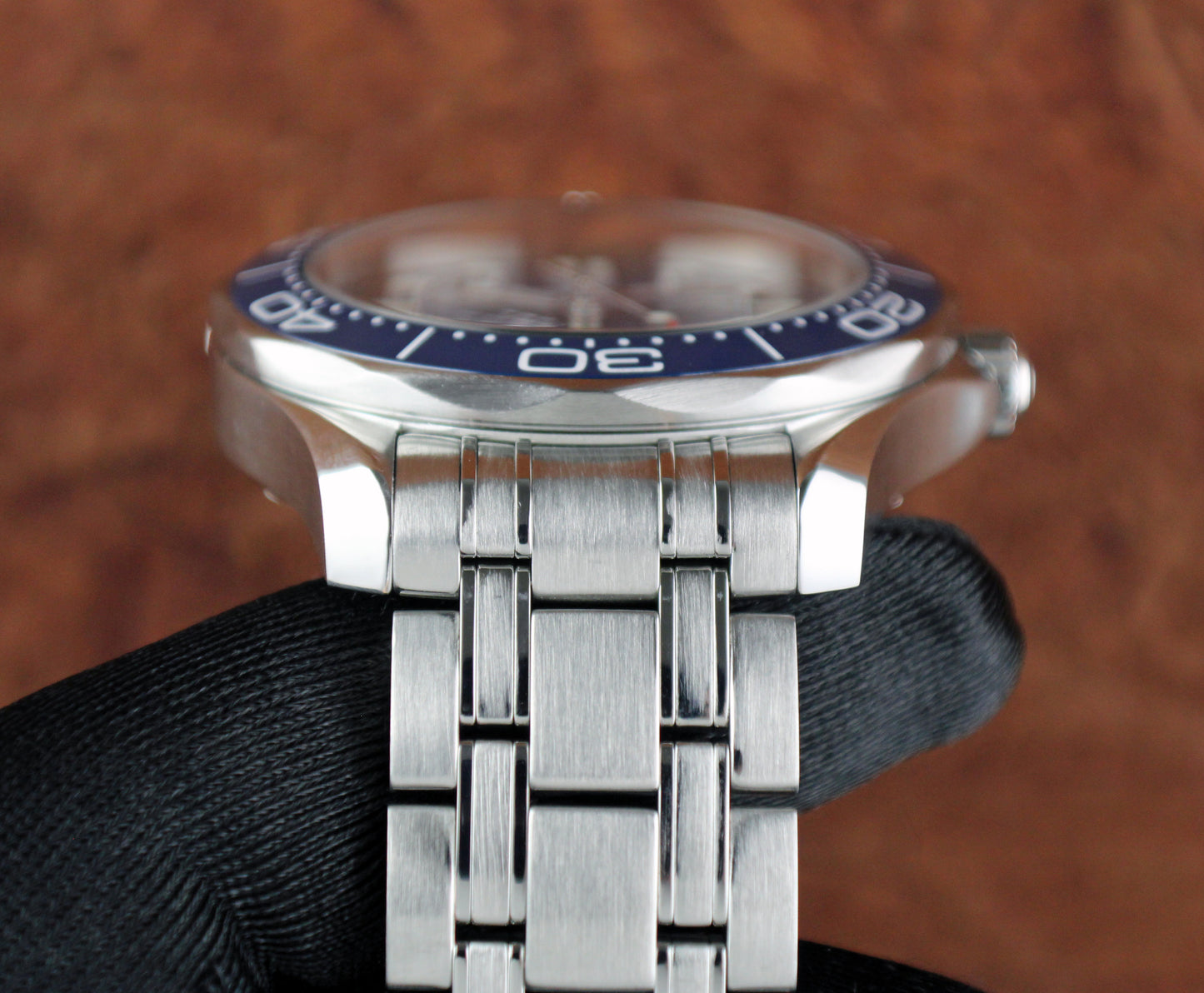 OMEGA Seamaster Diver 300M 210.32.42.20.03.001 Blue dial