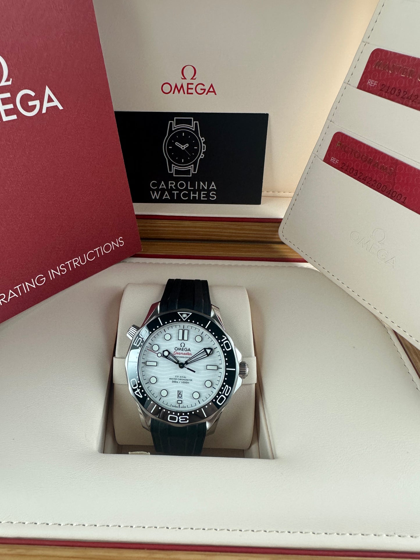 OMEGA Seamaster Diver 300M 210.32.42.20.04.001 Box & Papers Warranty