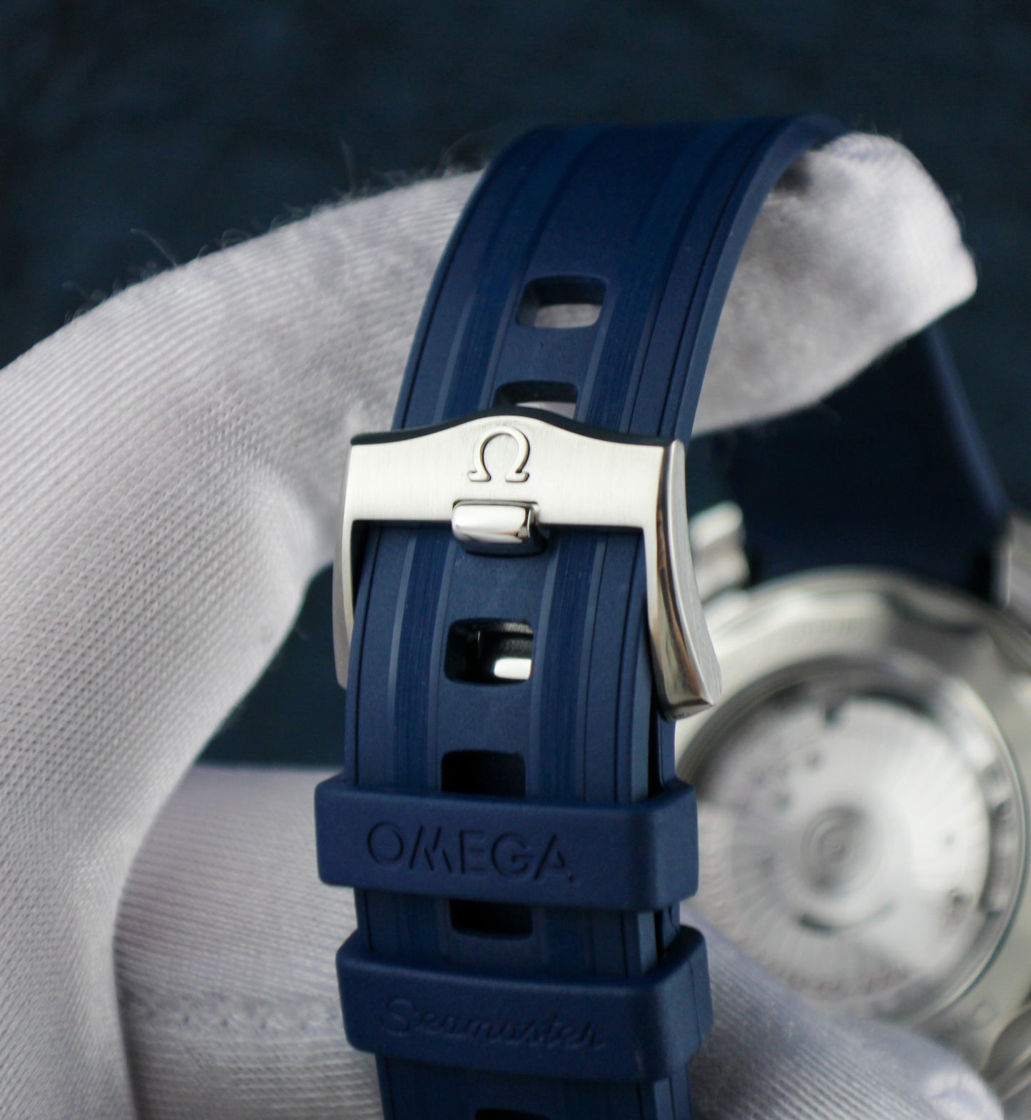 OMEGA Seamaster Diver 300M 210.30.42.20.06.001 Grey dial Blue 42 mm
