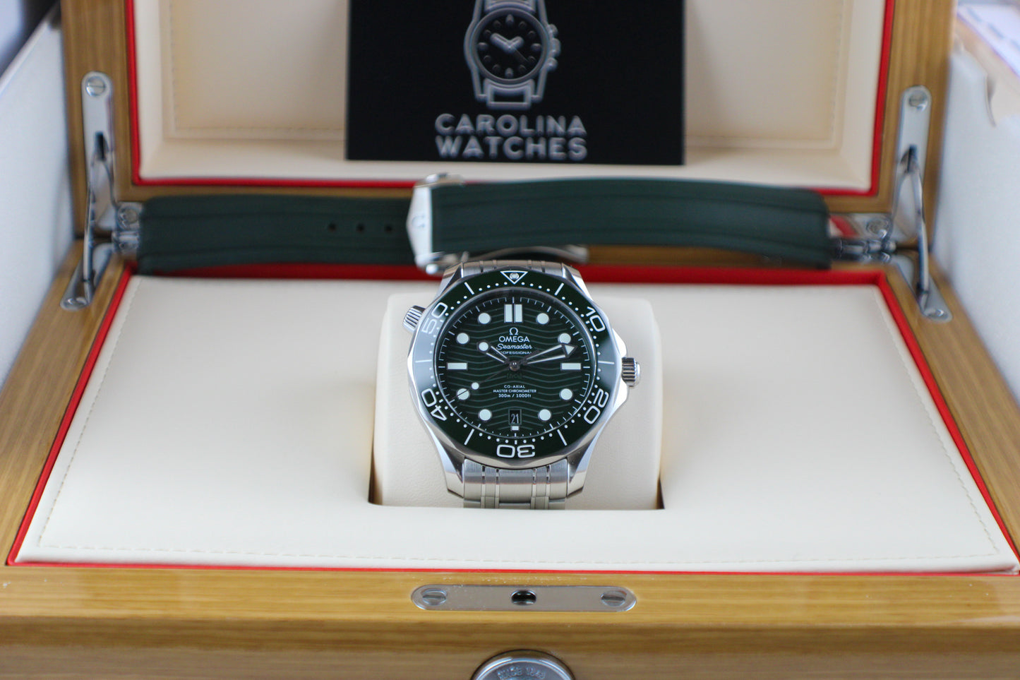 OMEGA Seamaster Diver 300M 210.30.42.20.10.001 Green “Seaweed” Steel & Rubber Deployant