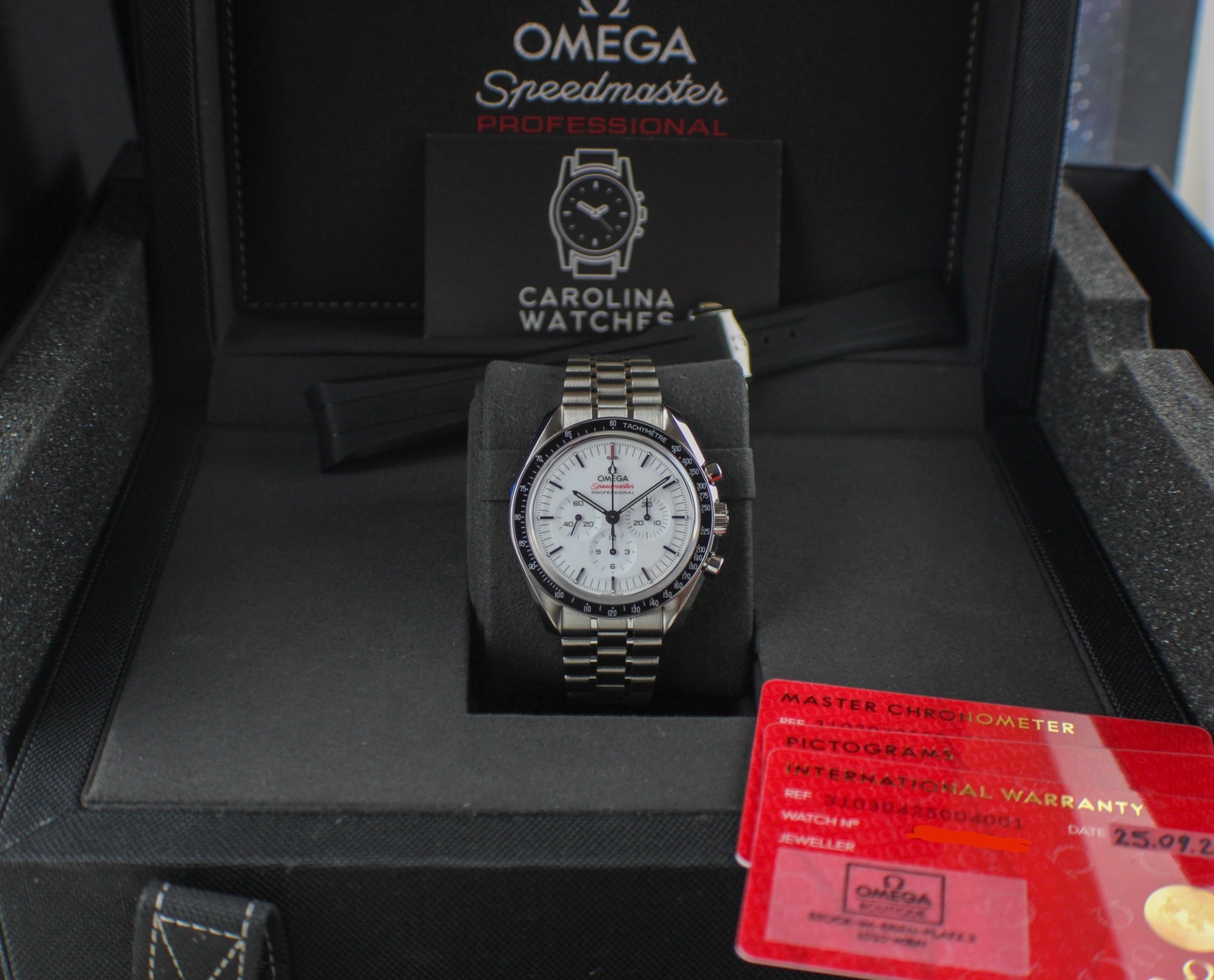 OMEGA Speedmaster Moonwatch Professional 310.30.42.50.04.001 White Dial OEM Rubber Strap & Deployant Clasp