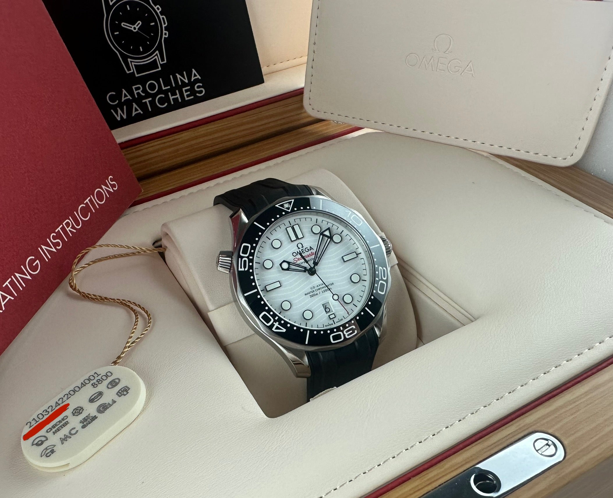 OMEGA Seamaster Diver 300M 210.32.42.20.04.001 Box & Papers Warranty