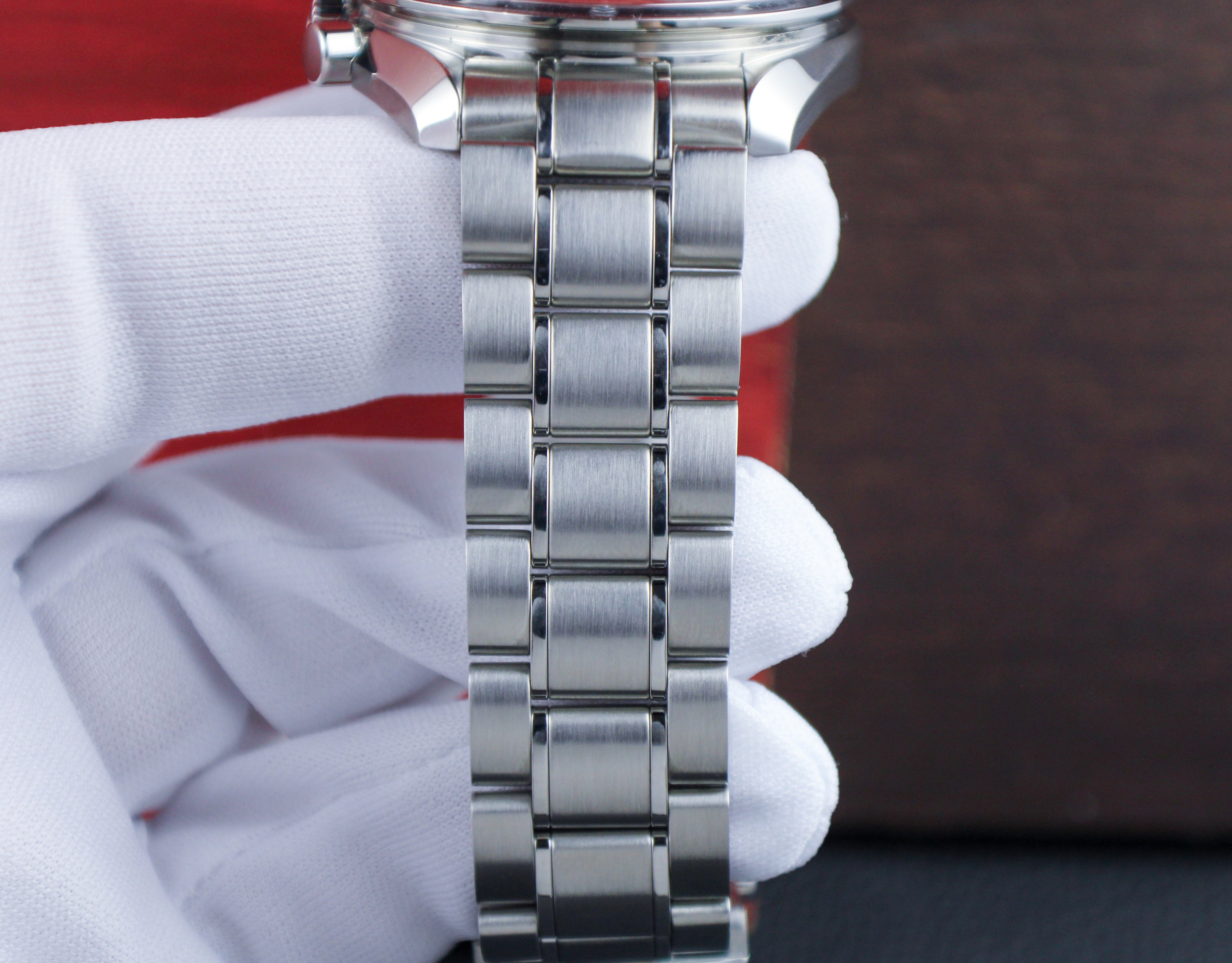OMEGA Speedmaster Moonwatch Professional 42mm 311.33.42.30.01.002 Big Box Complete Set 4 OEM Bands