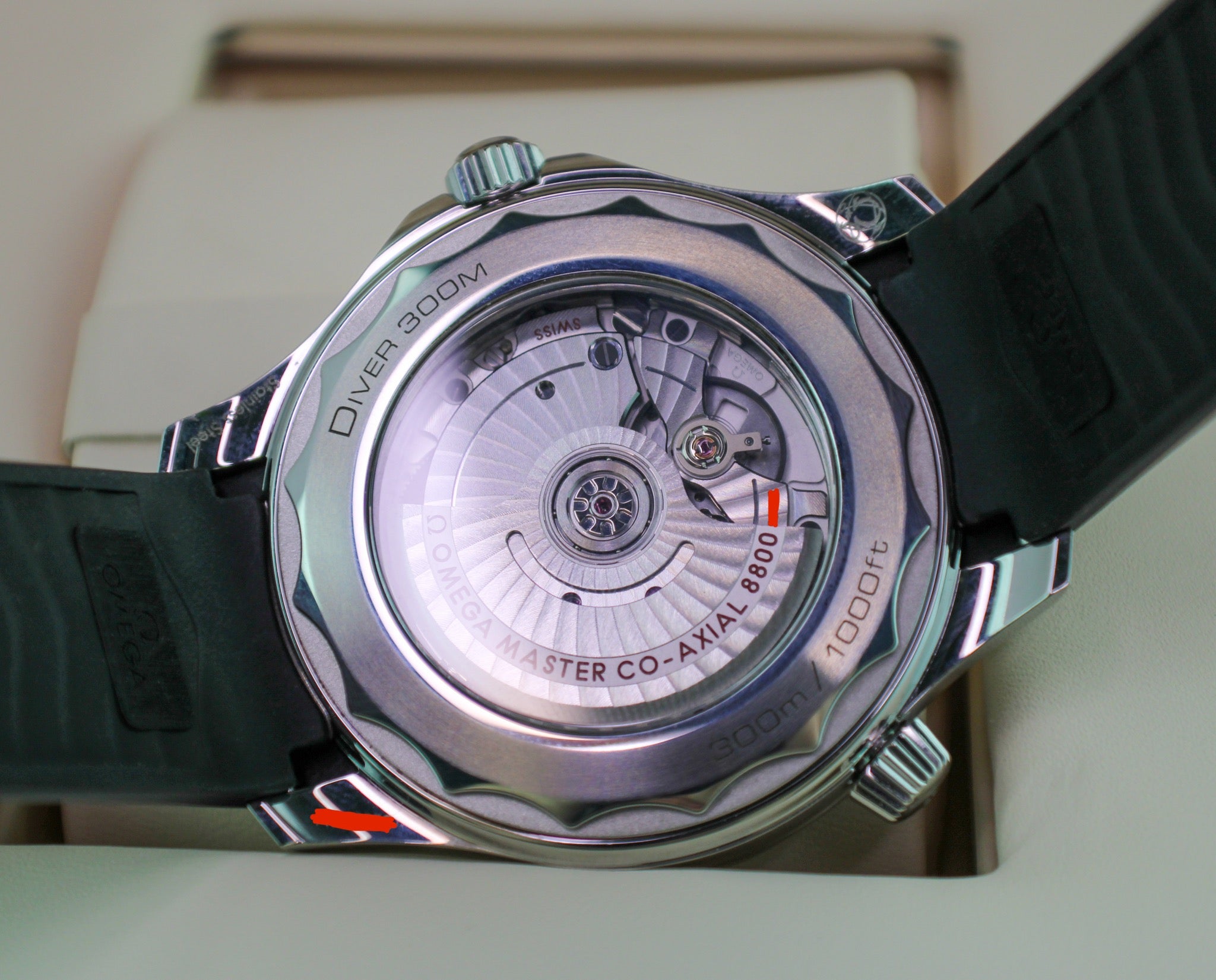 OMEGA Seamaster Diver 300M 210.32.42.20.04.001 White Dial Box & Papers