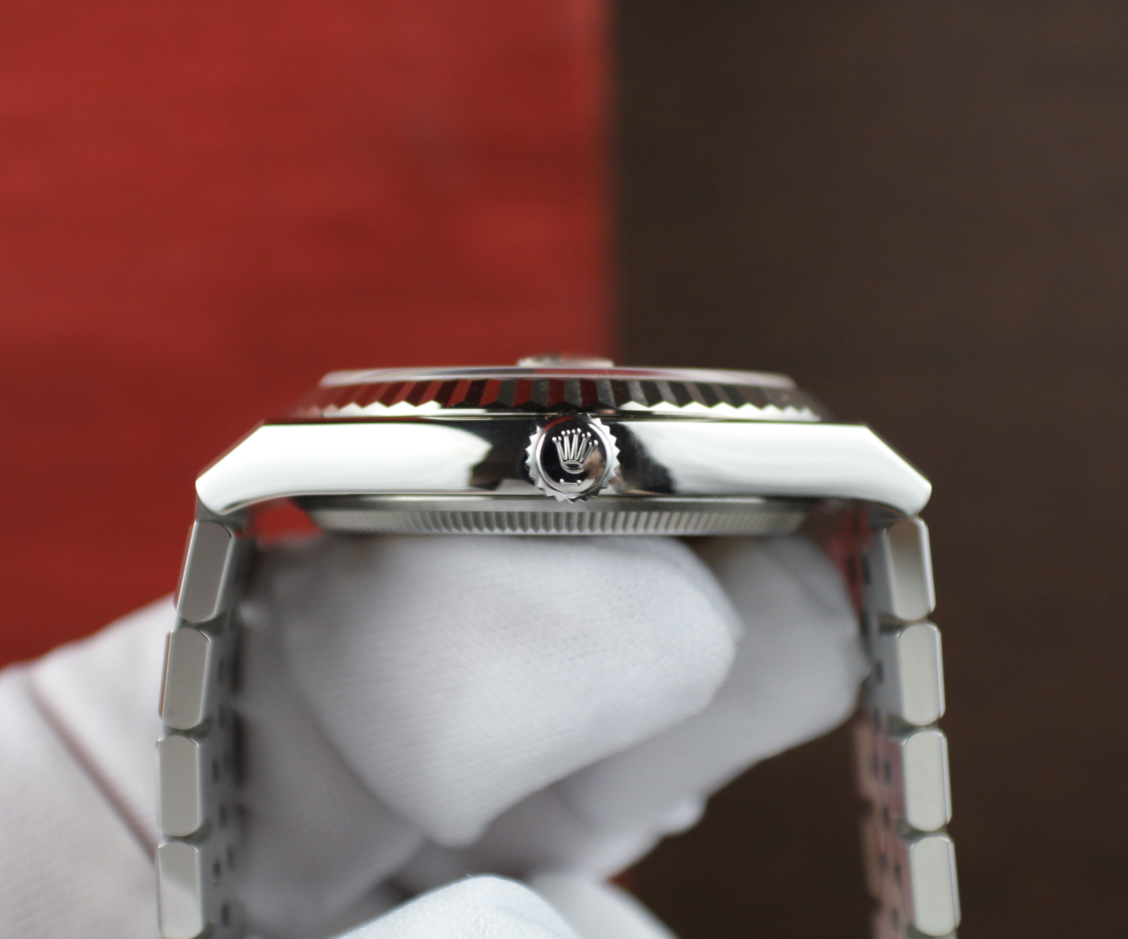 Rolex Land-Dweller 127234 JUNE 2026 Steel Honeycomb White Dial 36mm Complete Set