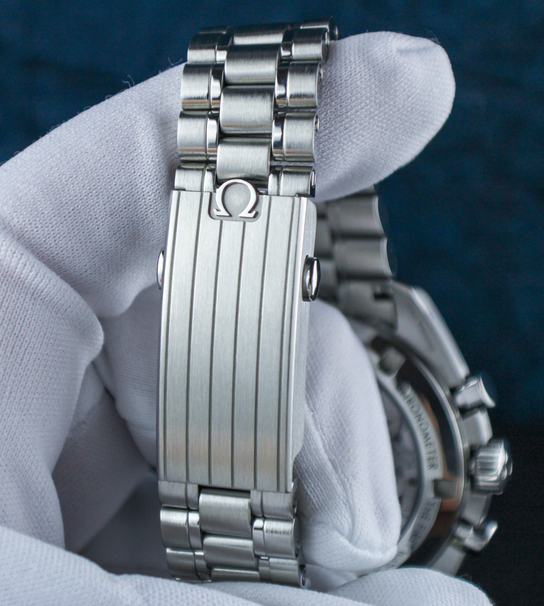 OMEGA Speedmaster Moonwatch Professional 310.30.42.50.04.001 White Box & Papers