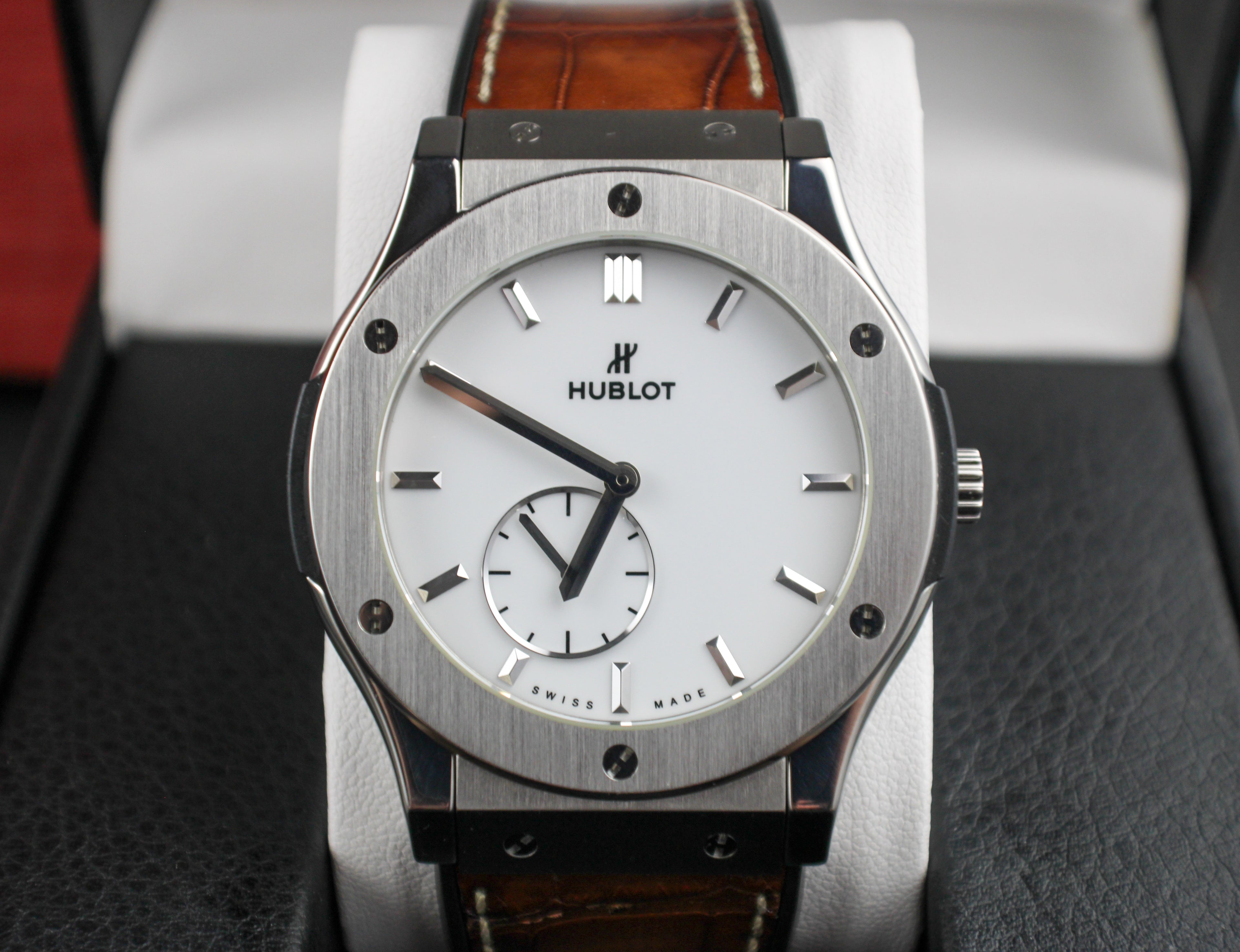 Hublot Classic Fusion Ultra Thin Titanium 515.NX.2210.LR 45mm White Dial