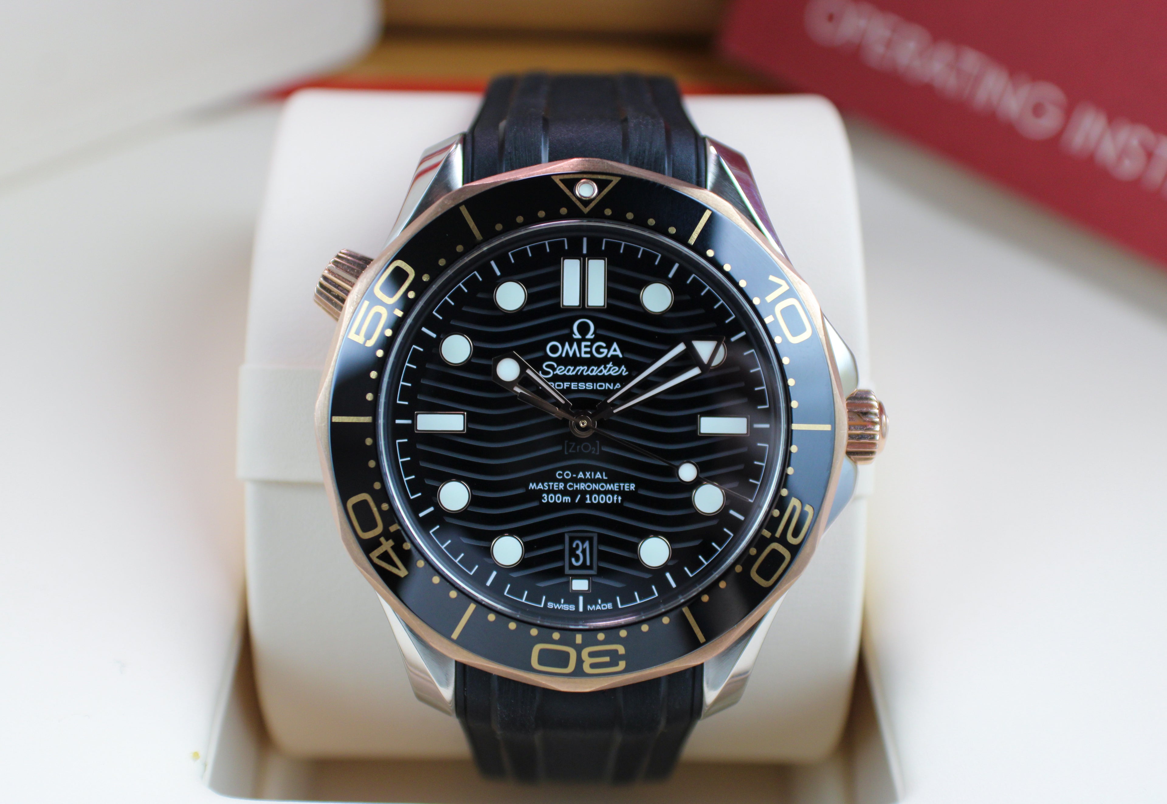 Omega Seamaster Diver 300M 210.22.42.20.01.002 18K Sedna Gold Bezel Box & Papers