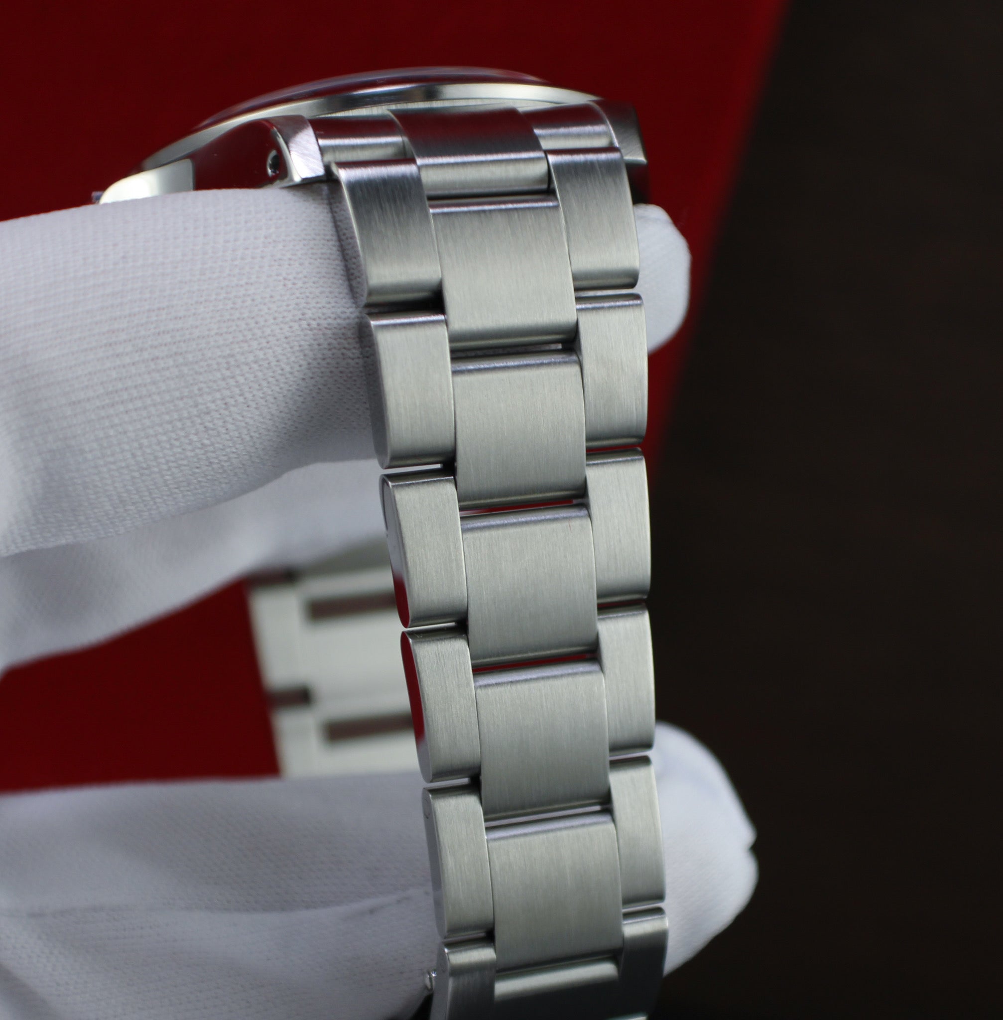 Rolex Explorer II Polar 16570 White Dial 40mm Stainless Steel Oyster Box
