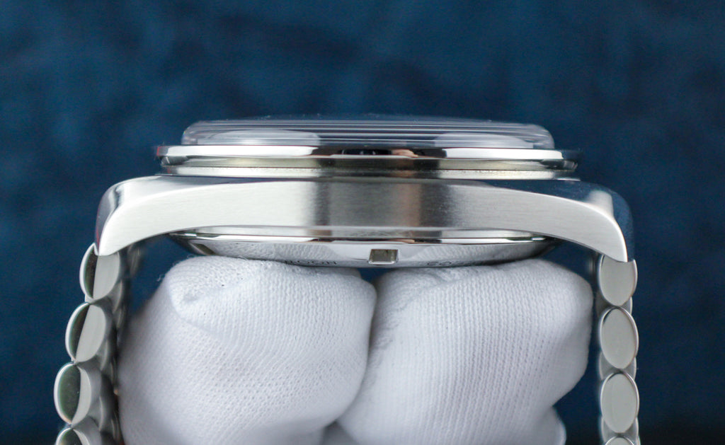 OMEGA Speedmaster Moonwatch Professional 310.30.42.50.04.001 White Box & Papers