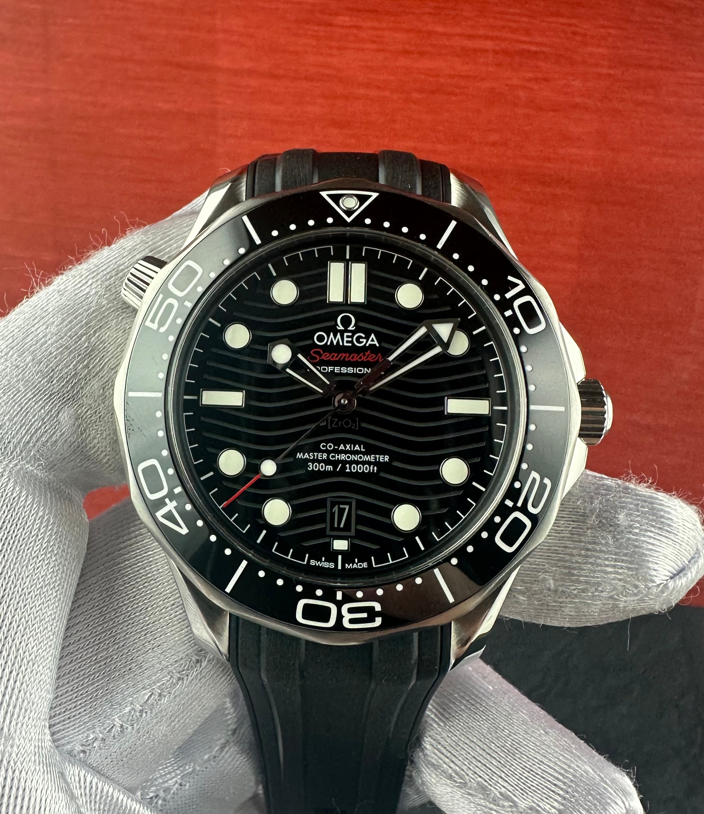 OMEGA Seamaster Diver 300M 210.30.42.20.01.001 Black Dial Rubber Box & Papers