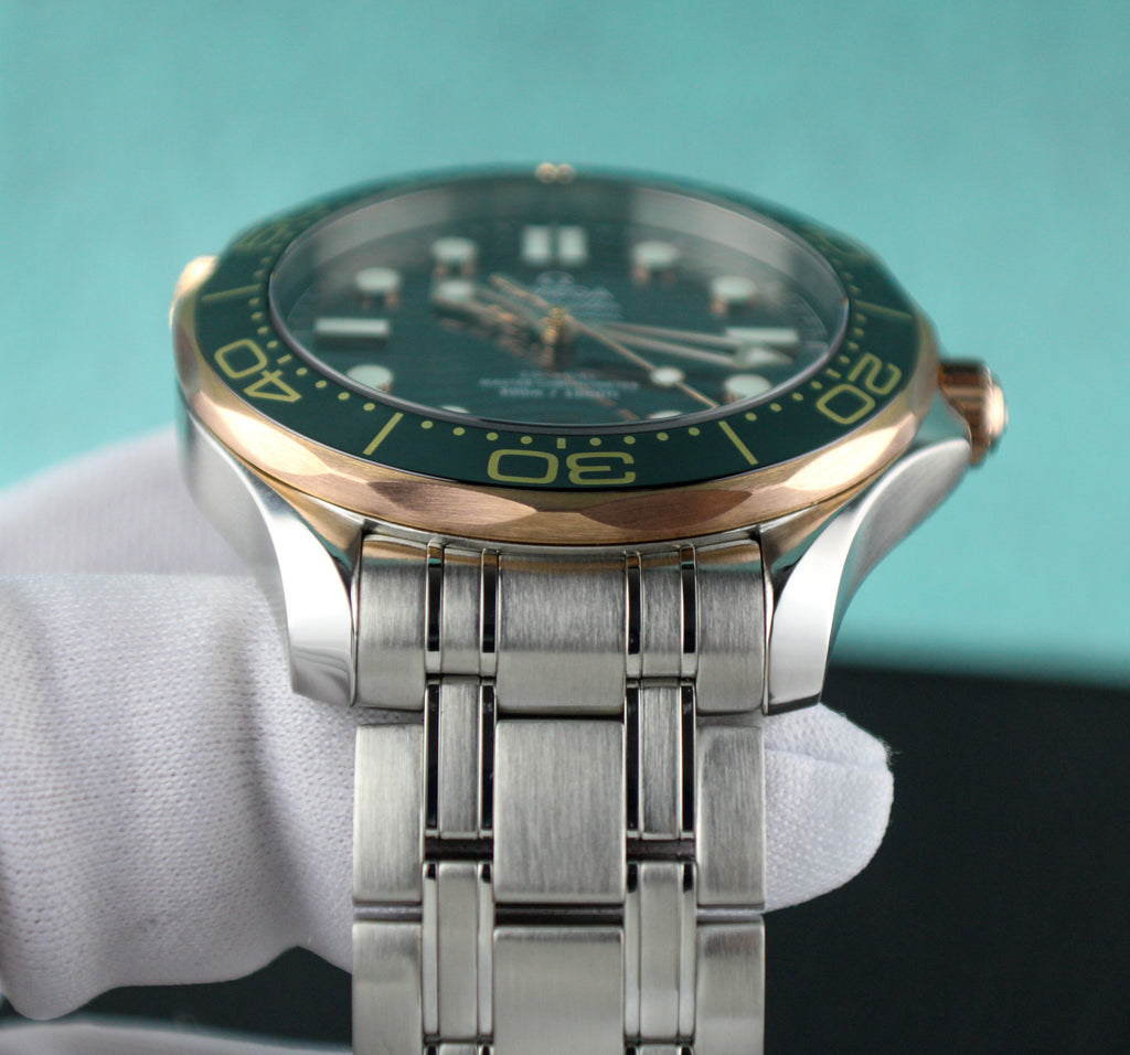 OMEGA Seamaster Diver 300M 210.22.42.20.01.002 18K Sedna Gold Bezel Steel Band