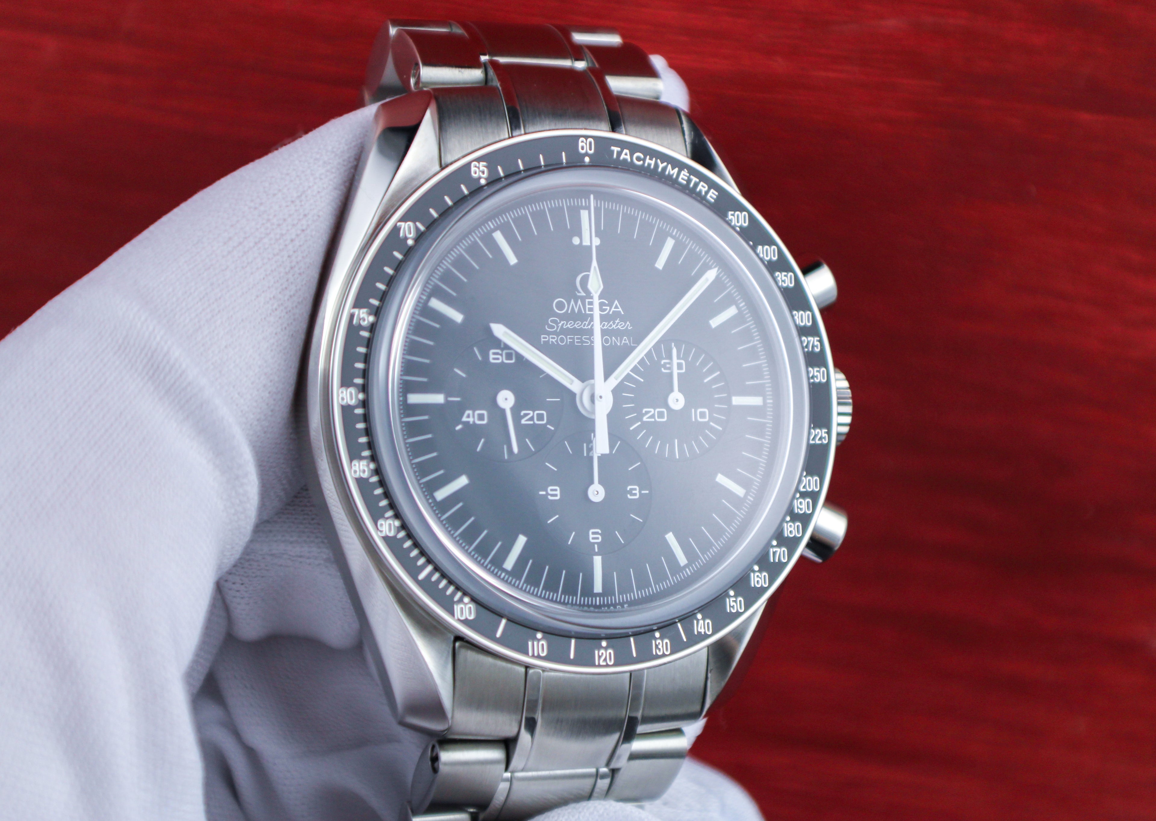 OMEGA Speedmaster Moonwatch Professional 42mm 311.33.42.30.01.002 Big Box Complete Set 4 OEM Bands