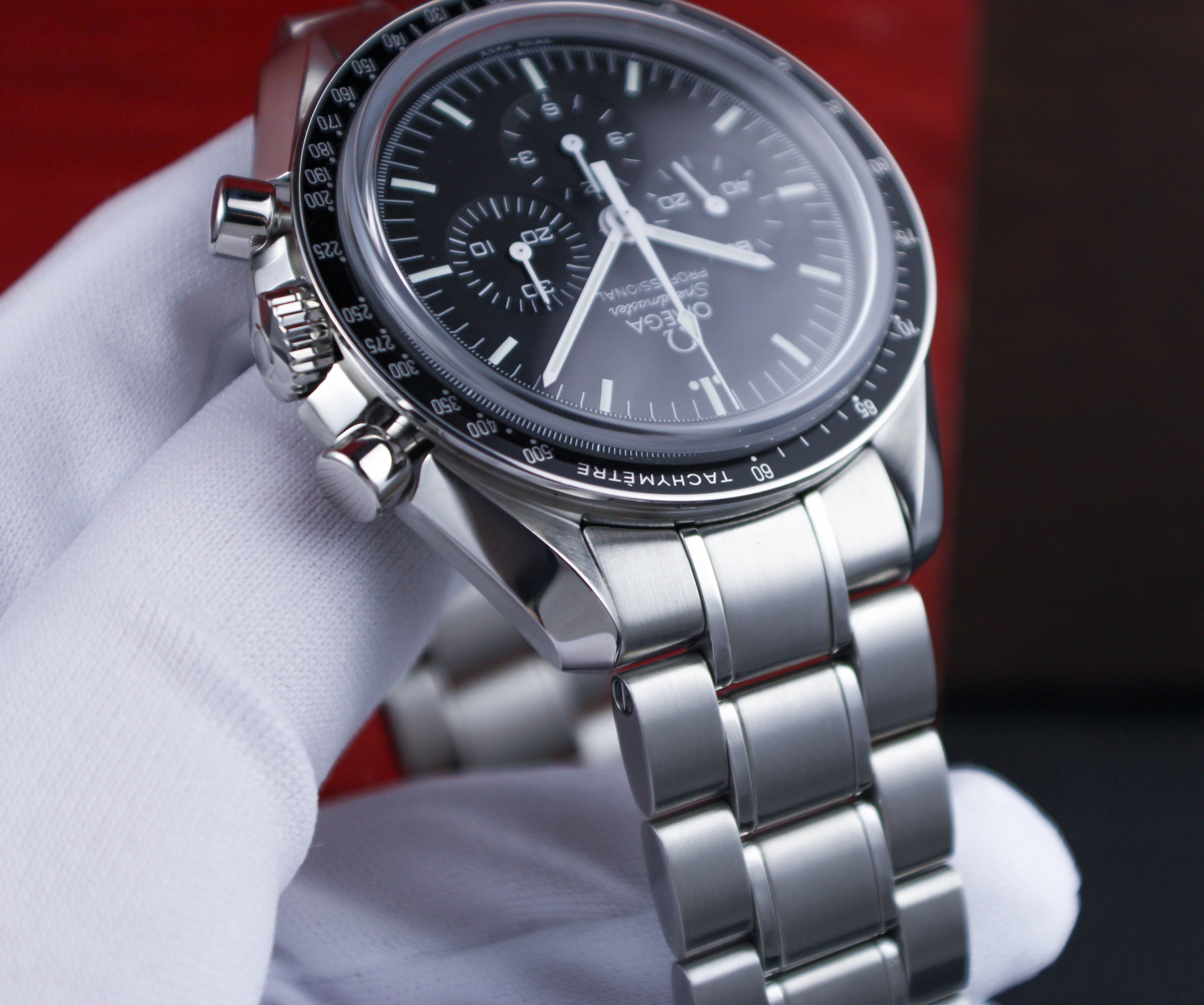 OMEGA Speedmaster Moonwatch Professional 42mm 311.33.42.30.01.002 Big Box Complete Set 4 OEM Bands