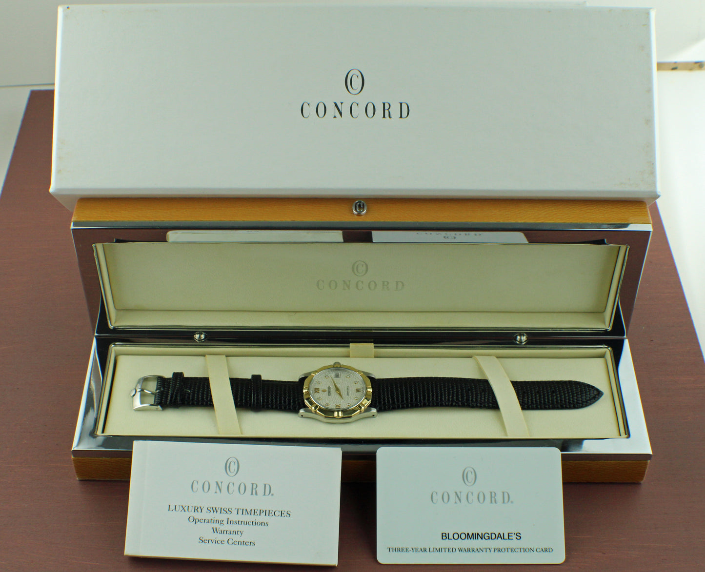 Concord Saratoga Two Tone 11-C2-230 Box & Papers