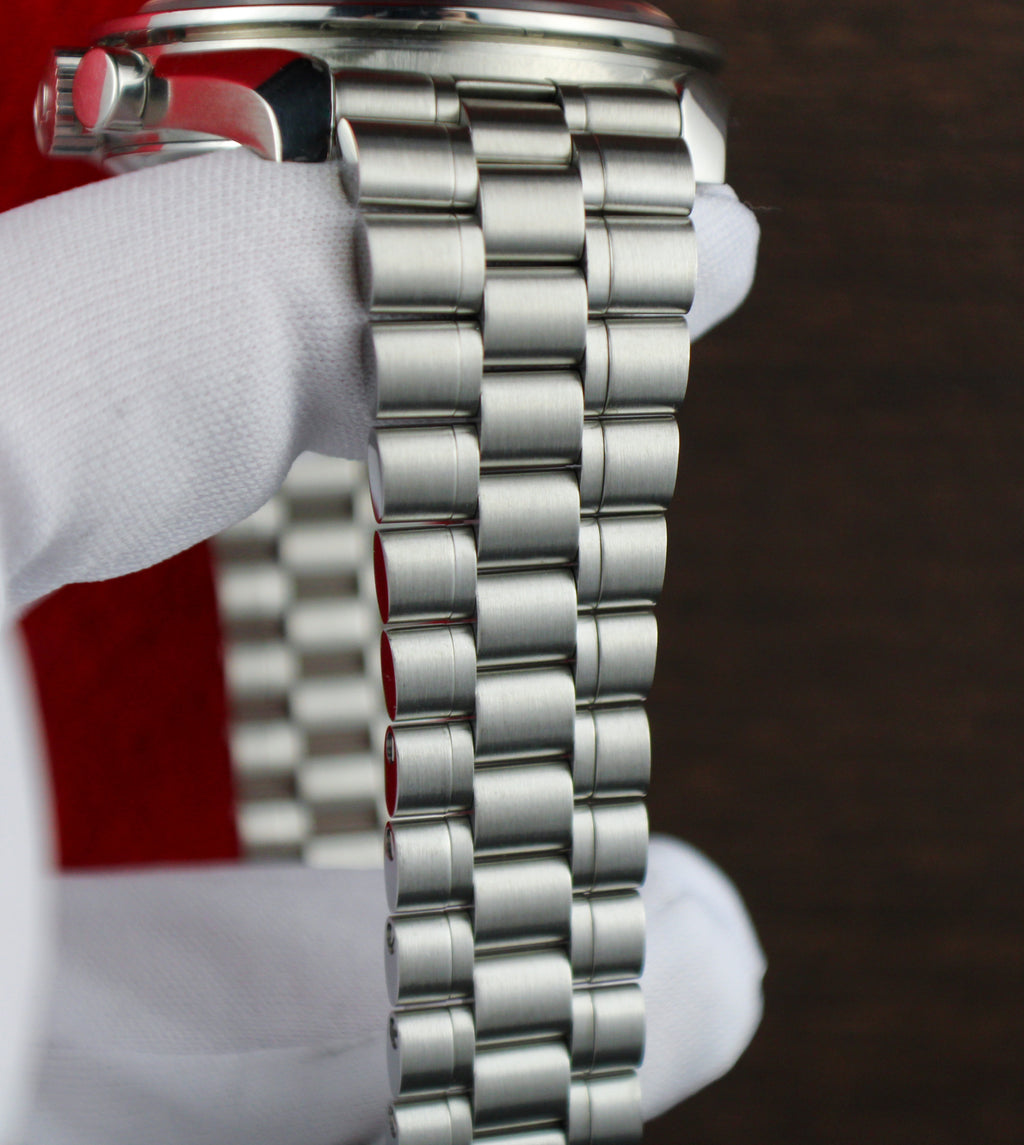 OMEGA Speedmaster Moonwatch Professional 310.32.42.50.01.001 Box & Papers