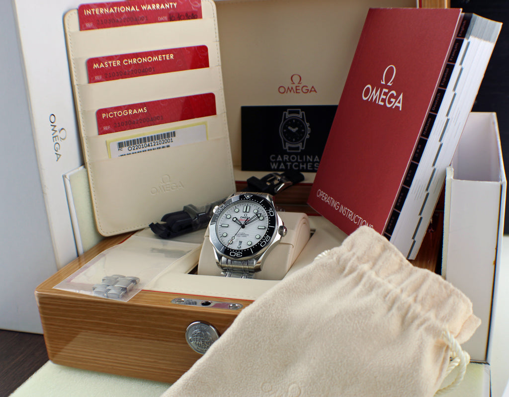Omega Seamaster - White dial