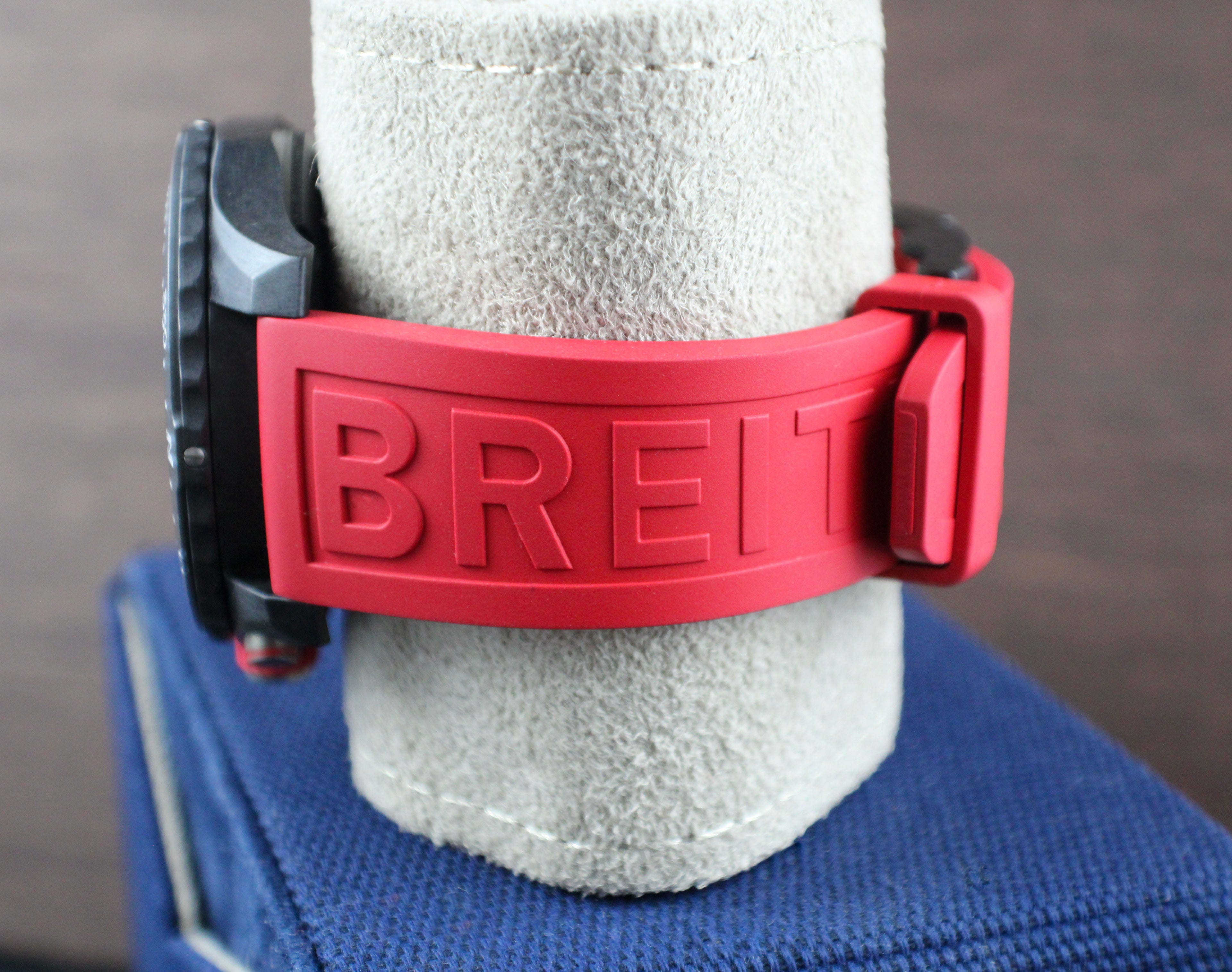 Breitling Endurance Pro X82310 44mm Red 2 OEM Straps.