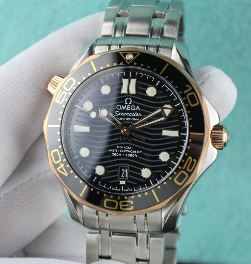 OMEGA Seamaster Diver 300M 210.22.42.20.01.002 18K Sedna Gold Bezel Steel Band