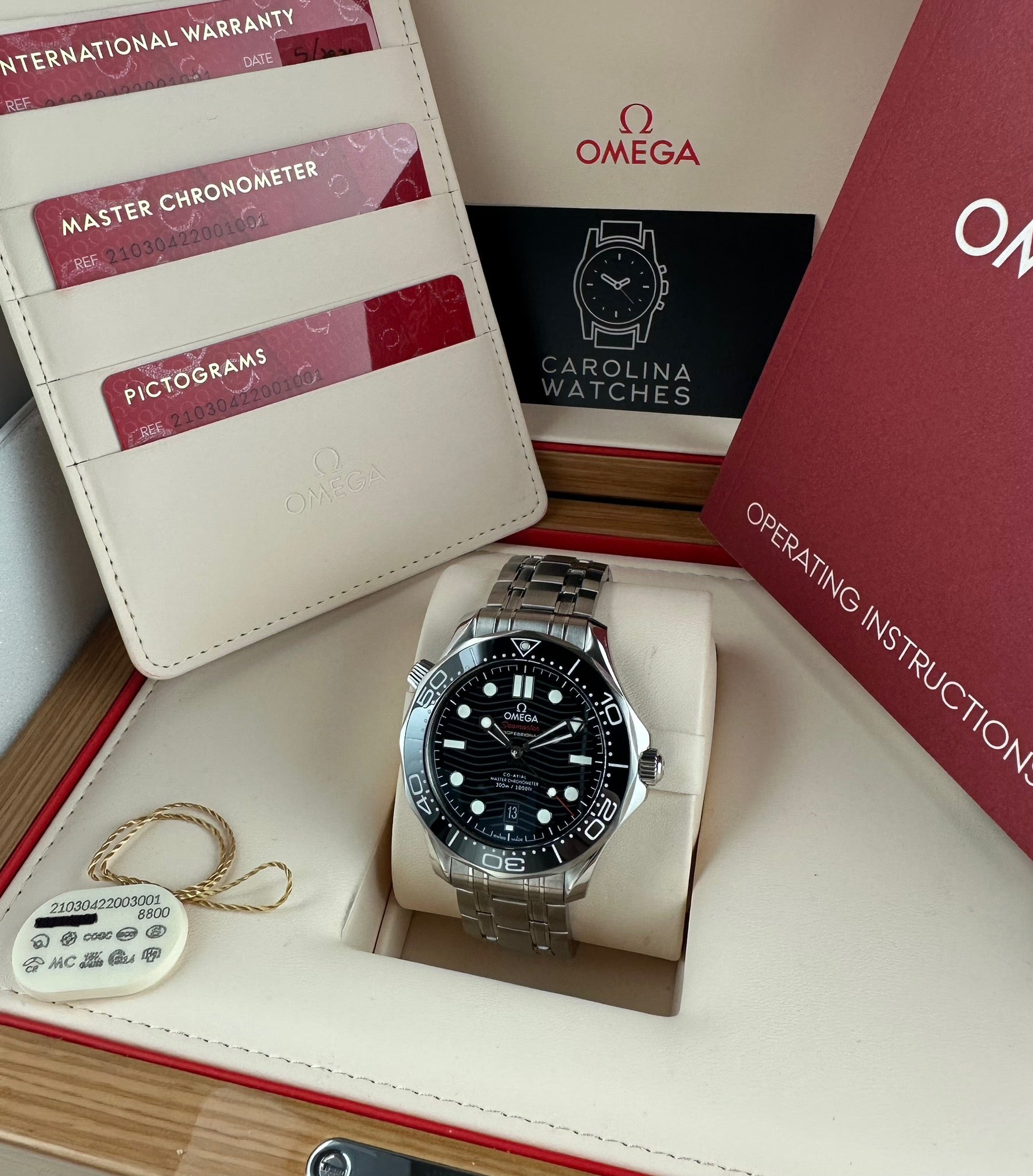 OMEGA Seamaster Diver 300M 210.30.42.20.01.001 Black Box & Papers