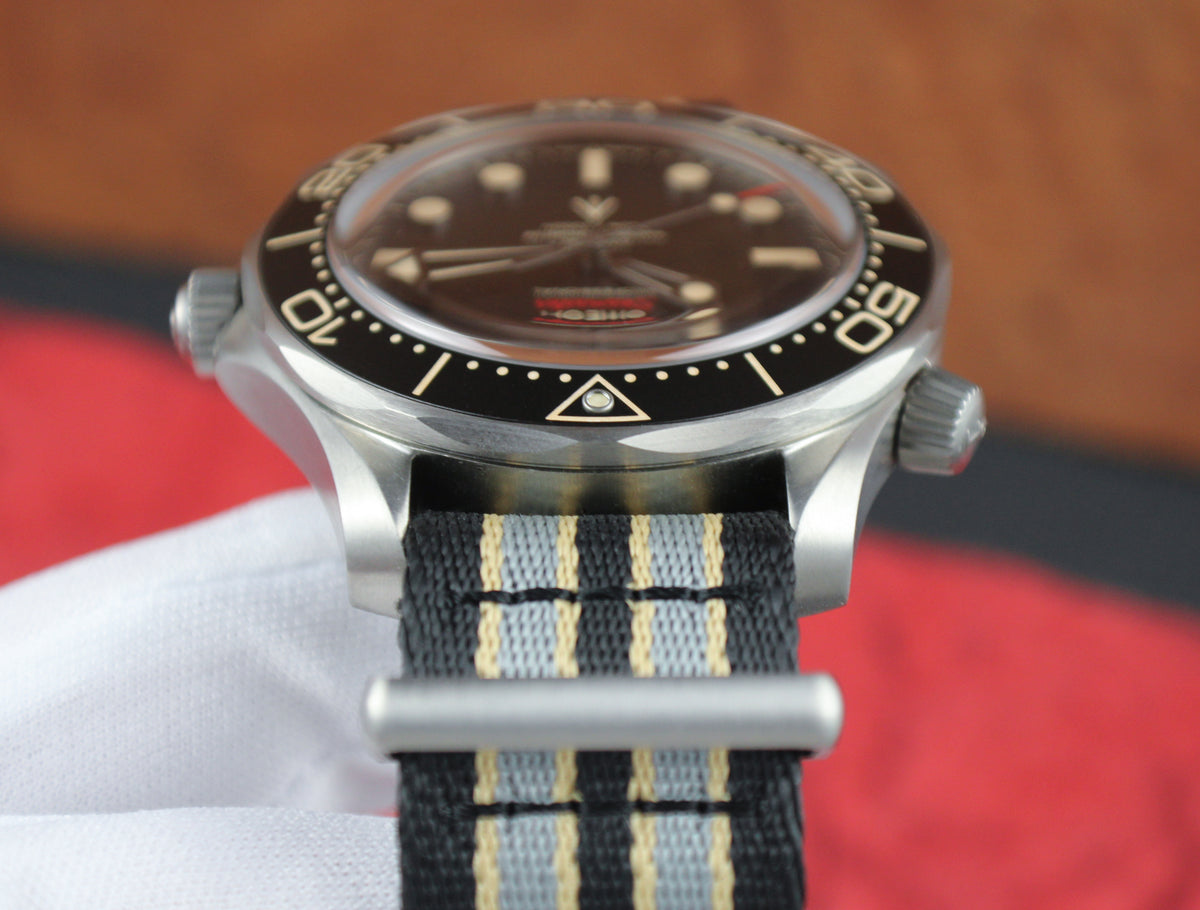 OMEGA Seamaster Diver 300M 210.92.42.20.01.001 007 Edition No Time To Die NTTD