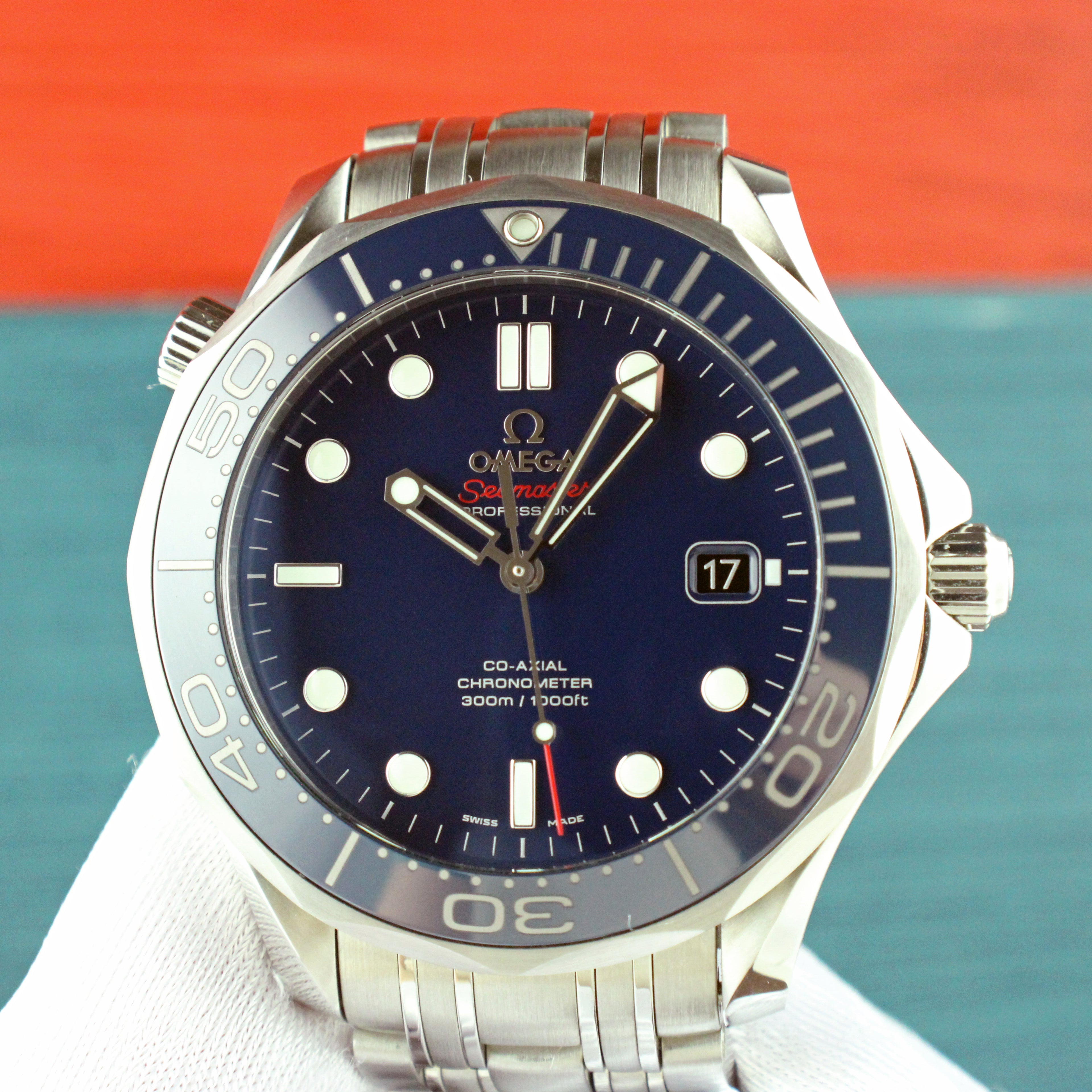 Omega Seamaster 300m Box & Papers 212.30.41.20.03.001
