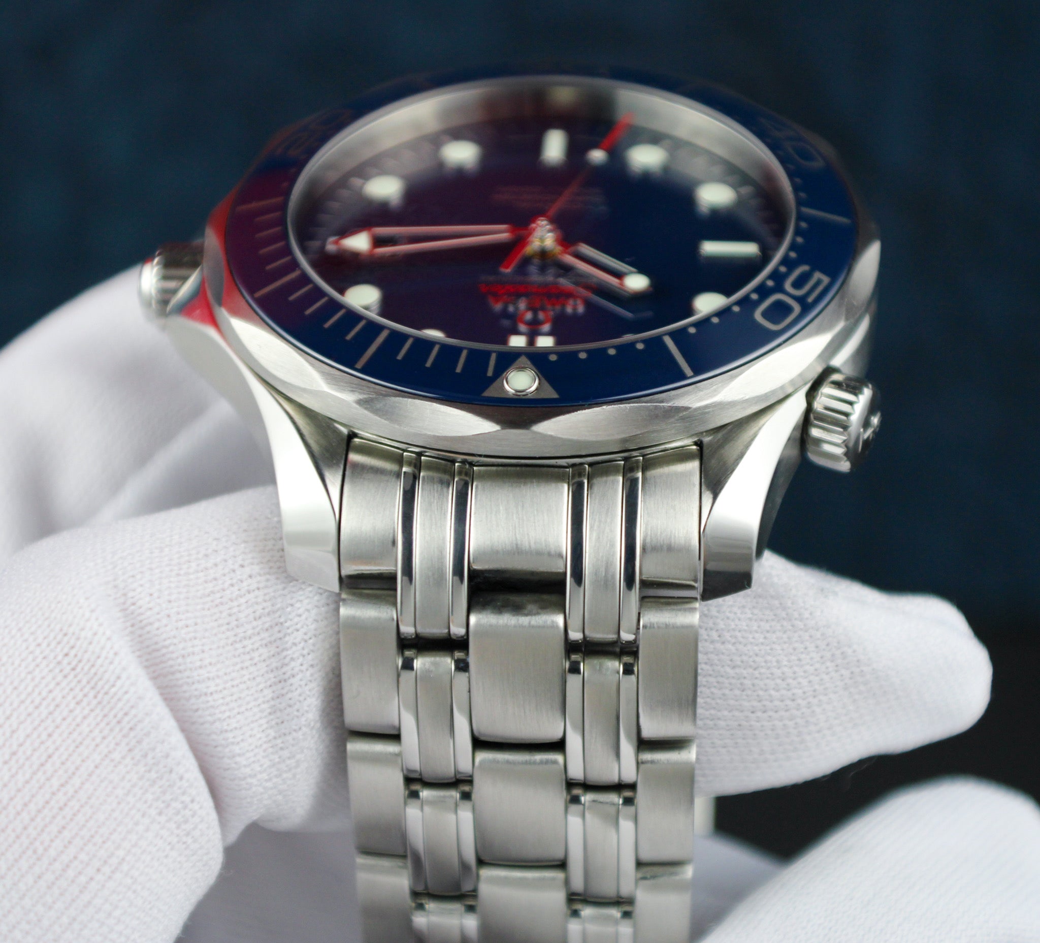 OMEGA Seamaster Diver 300M 212.30.41.20.03.001 Blue Dial Stainless Steel Ceramic
