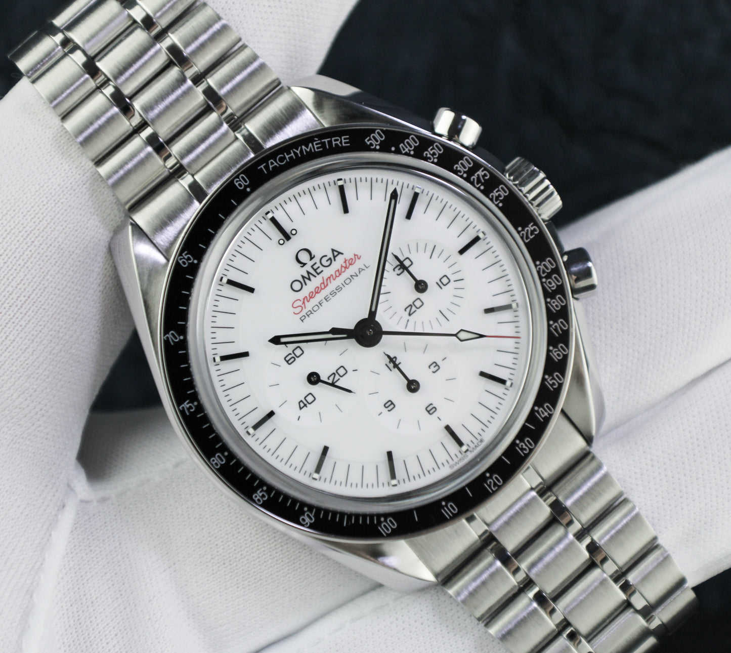 OMEGA Speedmaster Moonwatch Professional 310.30.42.50.04.001 White Box & Papers