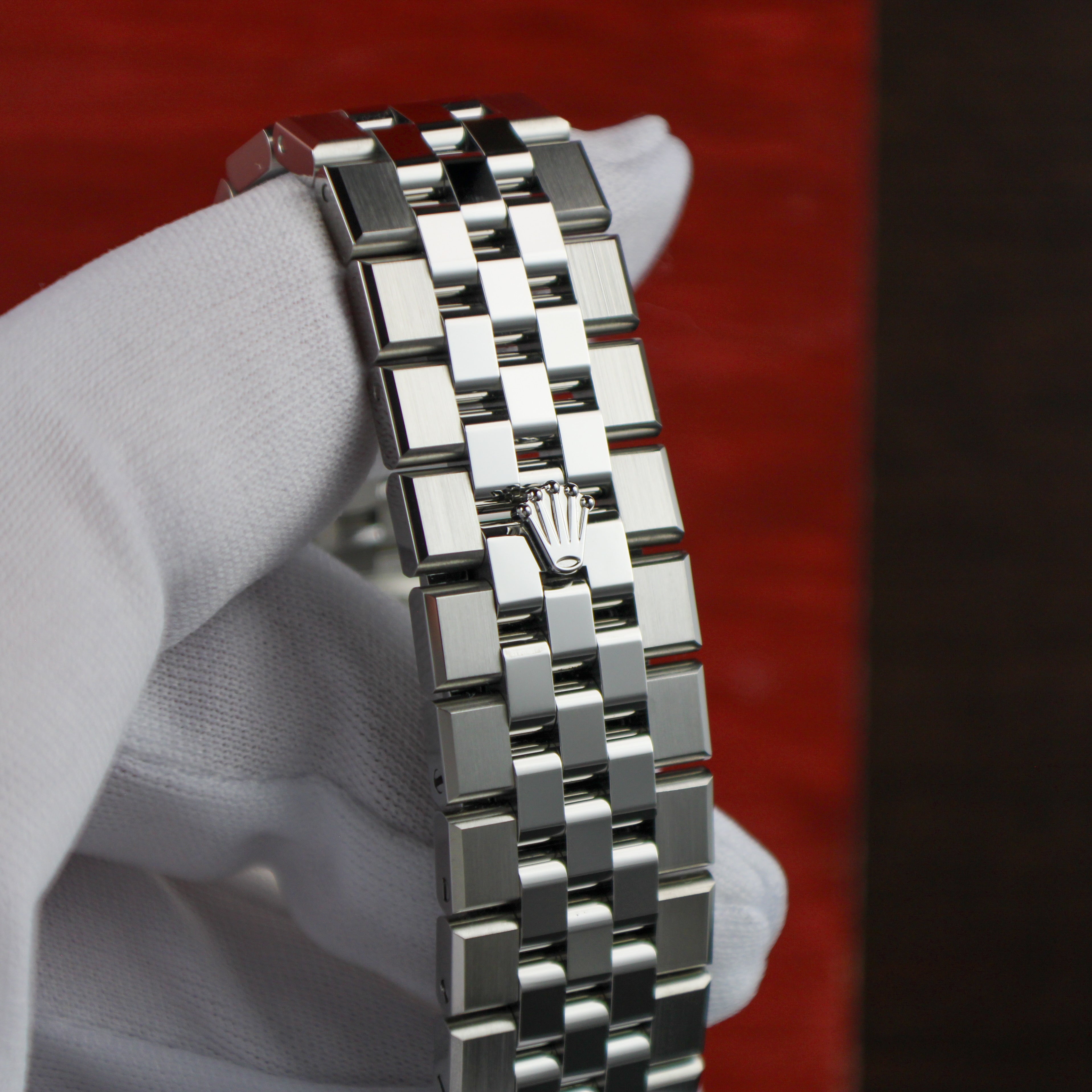 Rolex Land-Dweller 127234 JUNE 2026 Steel Honeycomb White Dial 36mm Complete Set