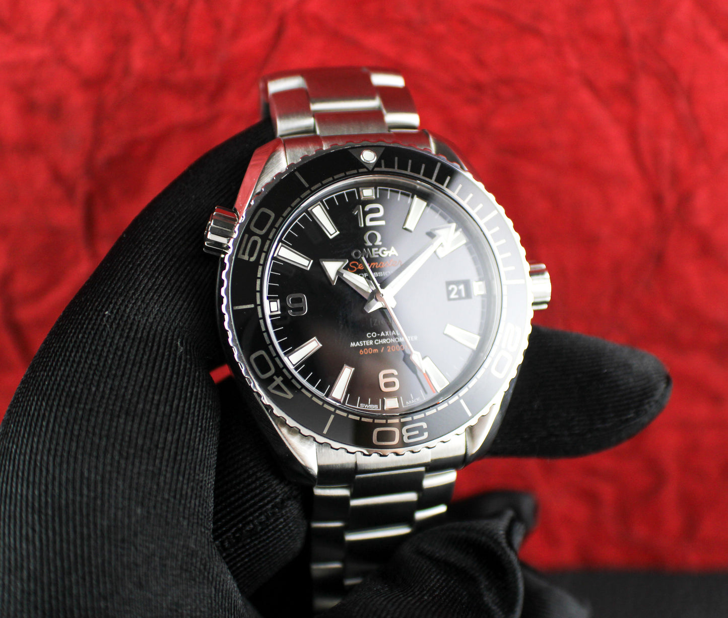 OMEGA Seamaster Planet Ocean 600M 215.30.40.20.01.001 Black Steel 39.5mm