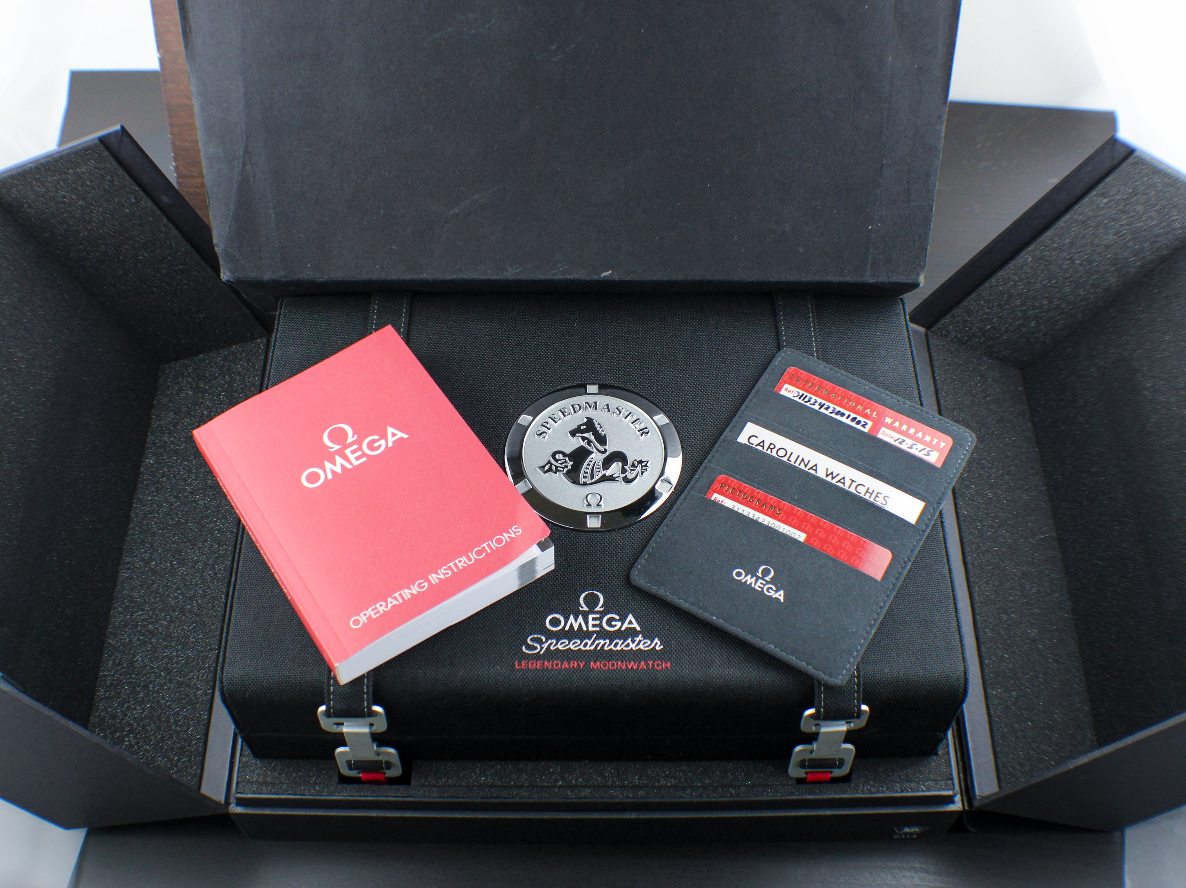 OMEGA Speedmaster Moonwatch Professional 42mm 311.33.42.30.01.002 Big Box Complete Set 4 OEM Bands