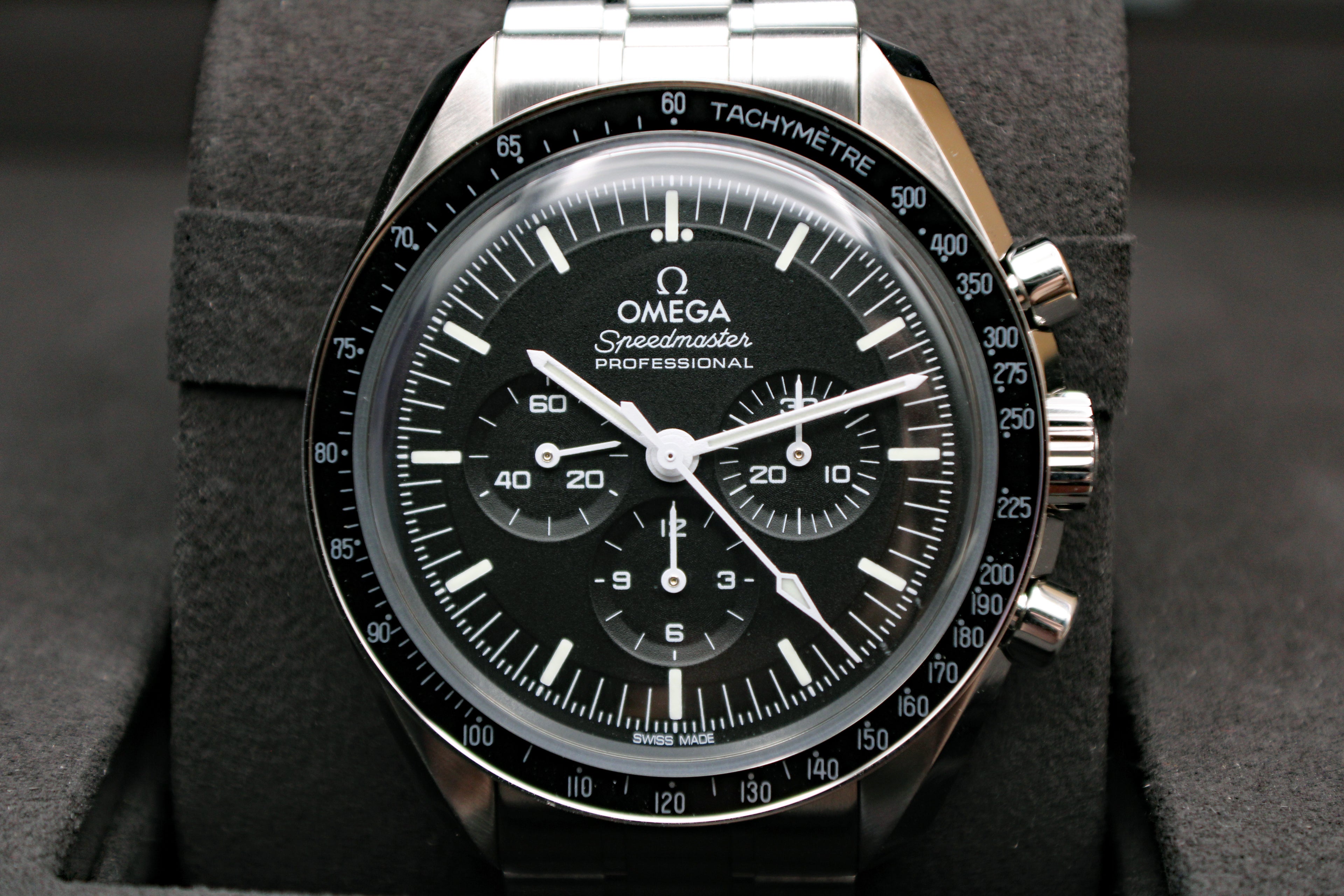 OMEGA Speedmaster Moonwatch Professional April 2025