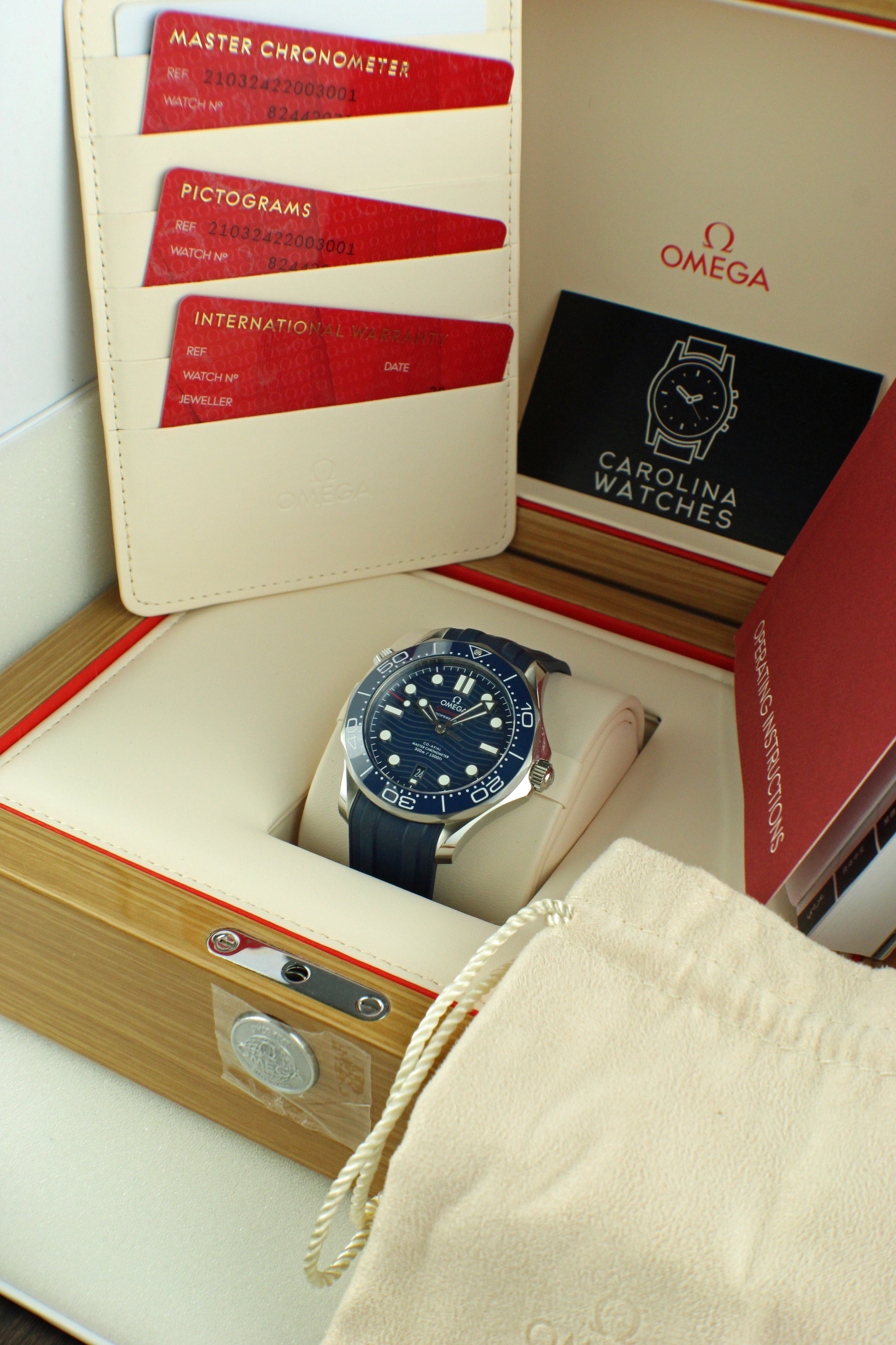 OMEGA Seamaster Diver 300M Blue Co-Axial 210.32.42.20.03.001