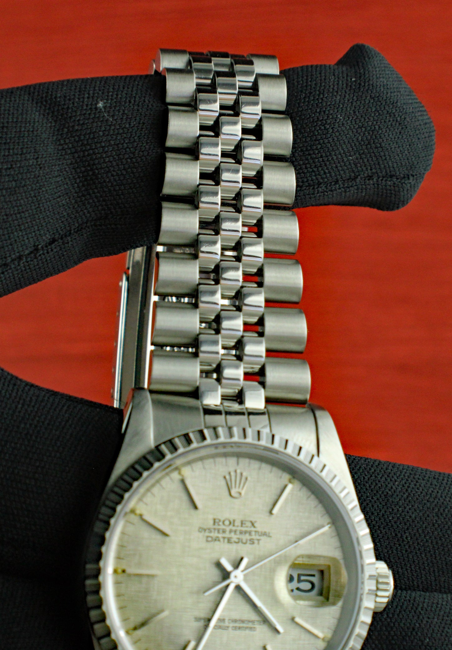 Rolex Datejust 16220 Oyster Stainless Steel Watch