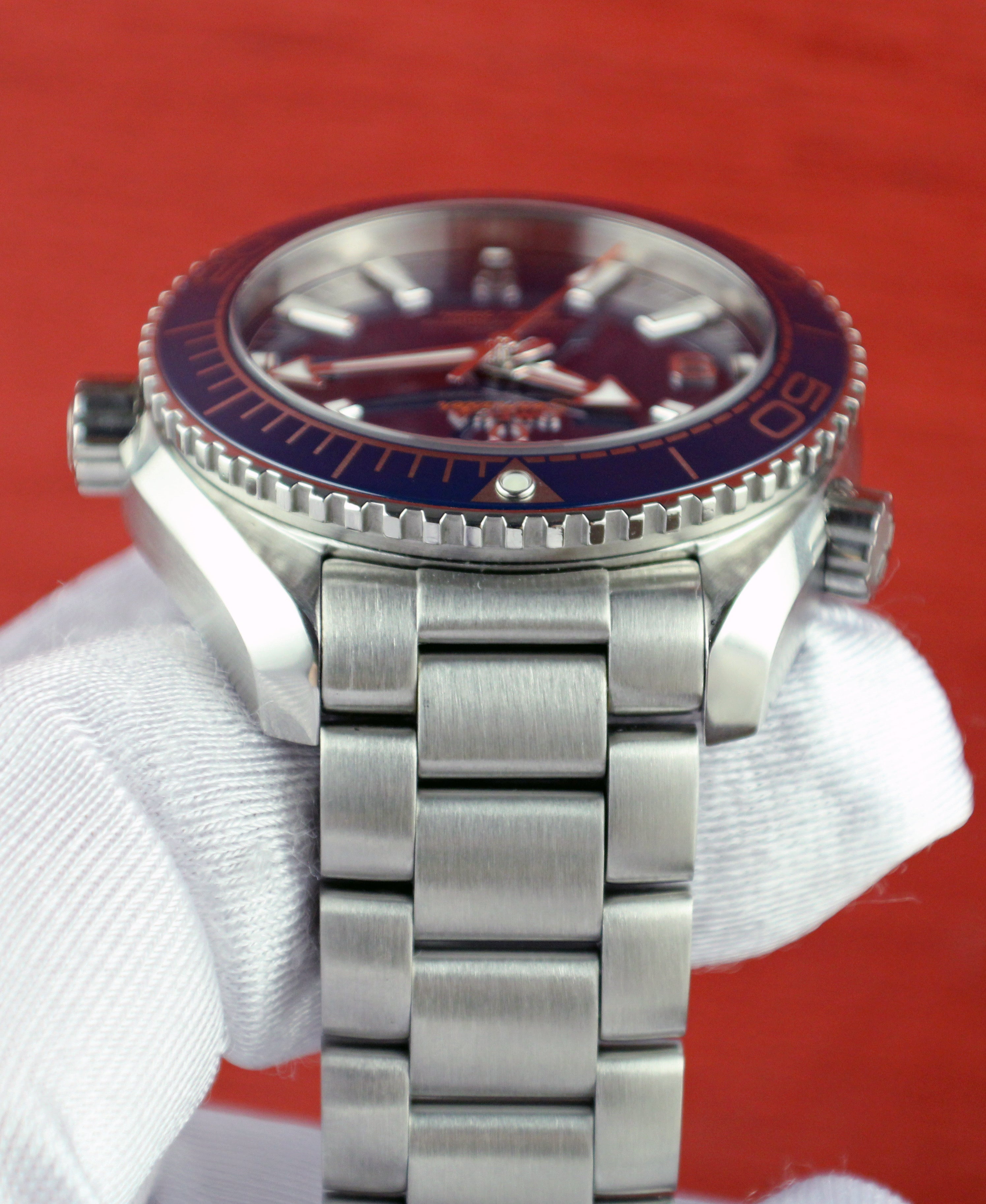 OMEGA Seamaster Planet Ocean 600M 215.30.40.20.03.001 Blue Dial Box Papers Cards