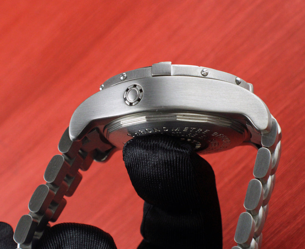 Breitling Avenger Seawolf Blue Men's Watch - E17370 Titanium 44mm