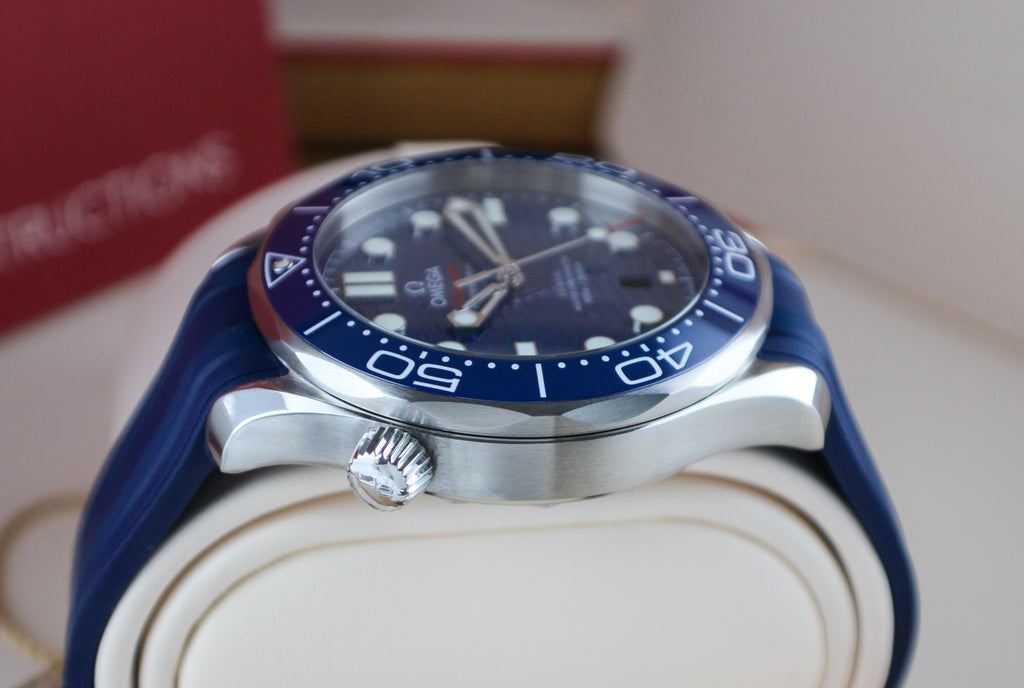 Omega Seamaster Diver 300M 210.32.42.20.03.001 Blue Wave Dial Box & Papers