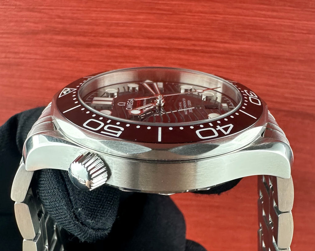 OMEGA Seamaster Diver 300M 210.30.42.20.01.001 Black Box & Papers