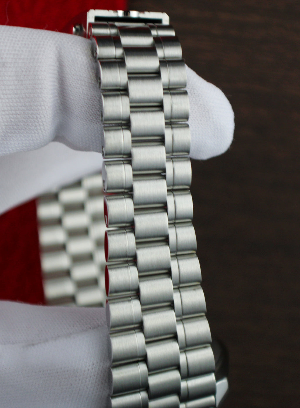 OMEGA Speedmaster Moonwatch Professional 310.32.42.50.01.001 Box & Papers