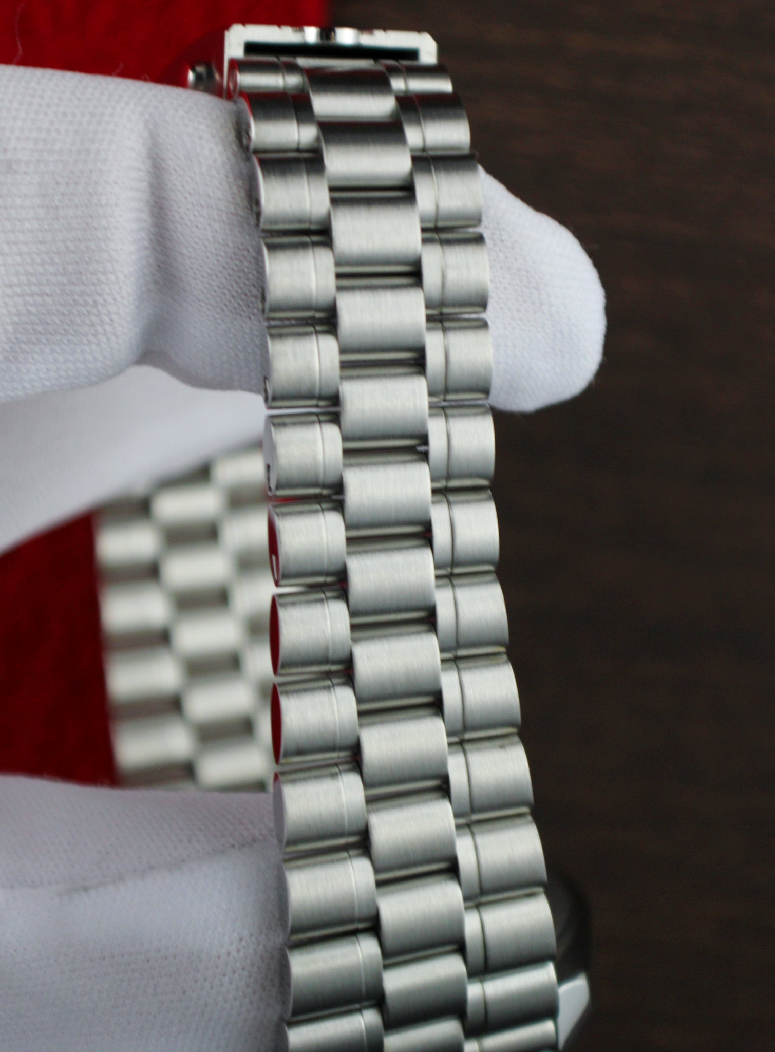 OMEGA Speedmaster Moonwatch Professional 310.32.42.50.01.001 Box & Papers