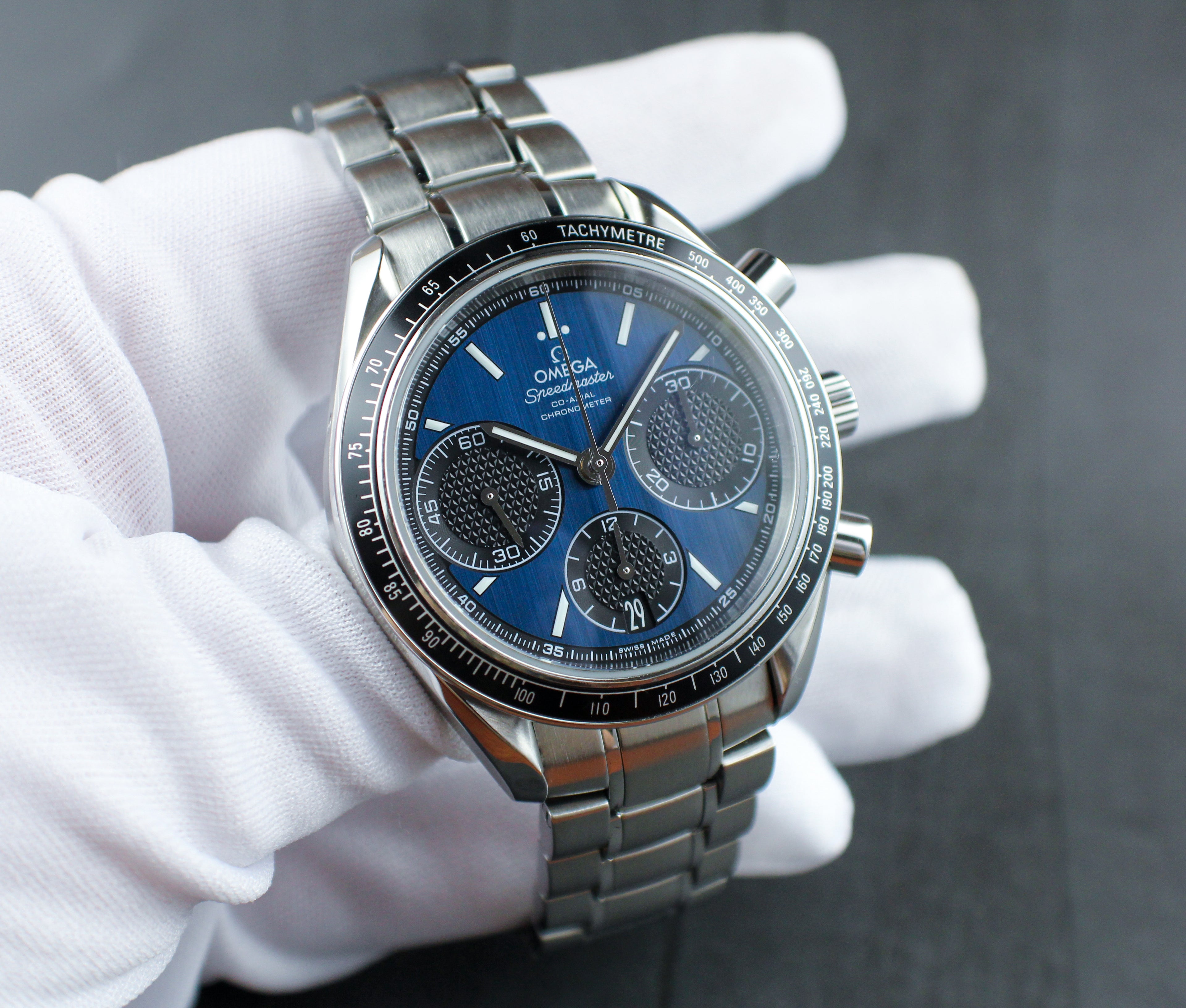 OMEGA Speedmaster Racing 326.30.40.50.03.001 Blue Dial Box & Papers Steel 40mm