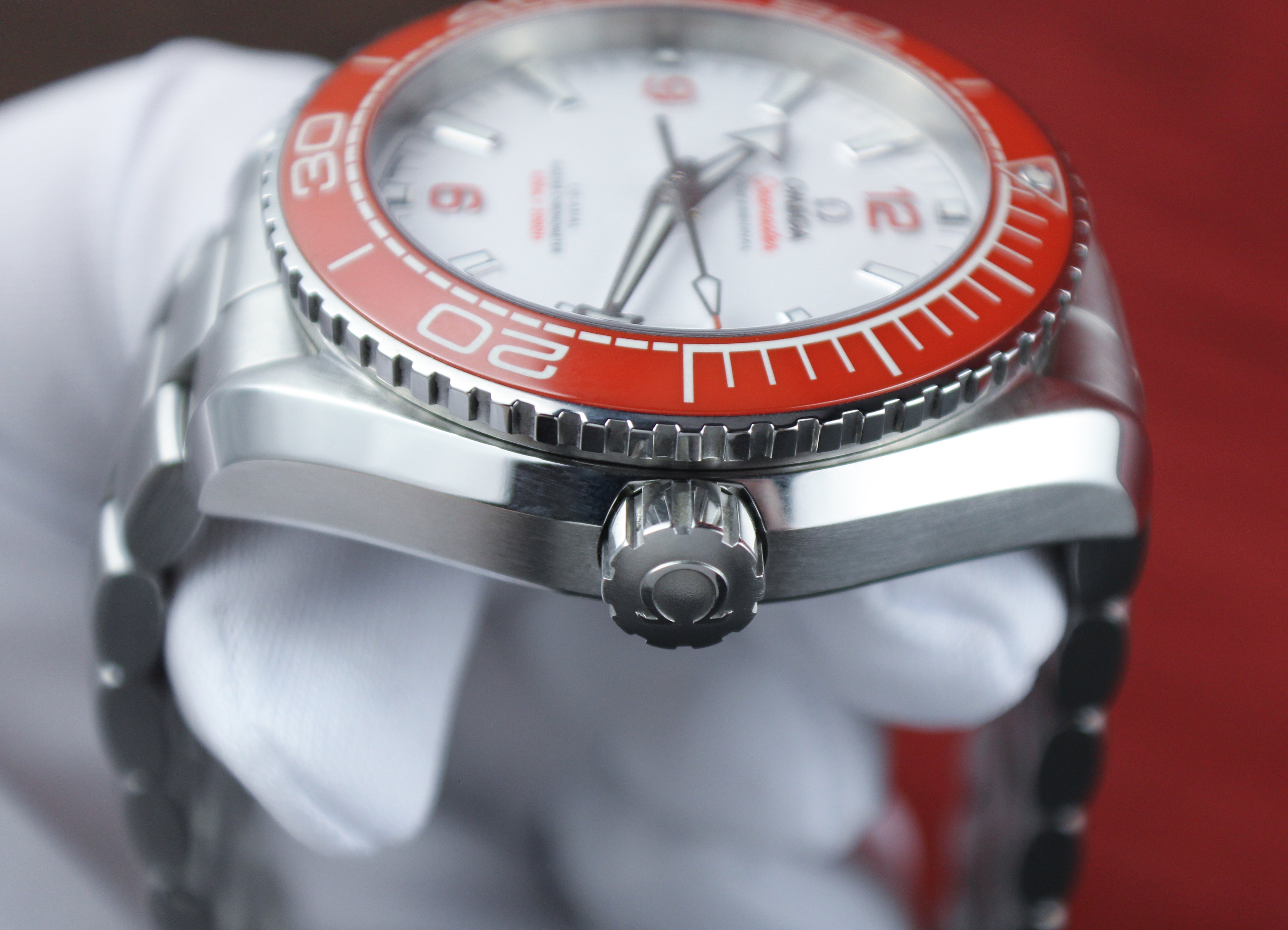 Omega Seamaster Planet Ocean 600M 215.30.44.21.04.001 “Creamsicle” White Dial Orange Bezel