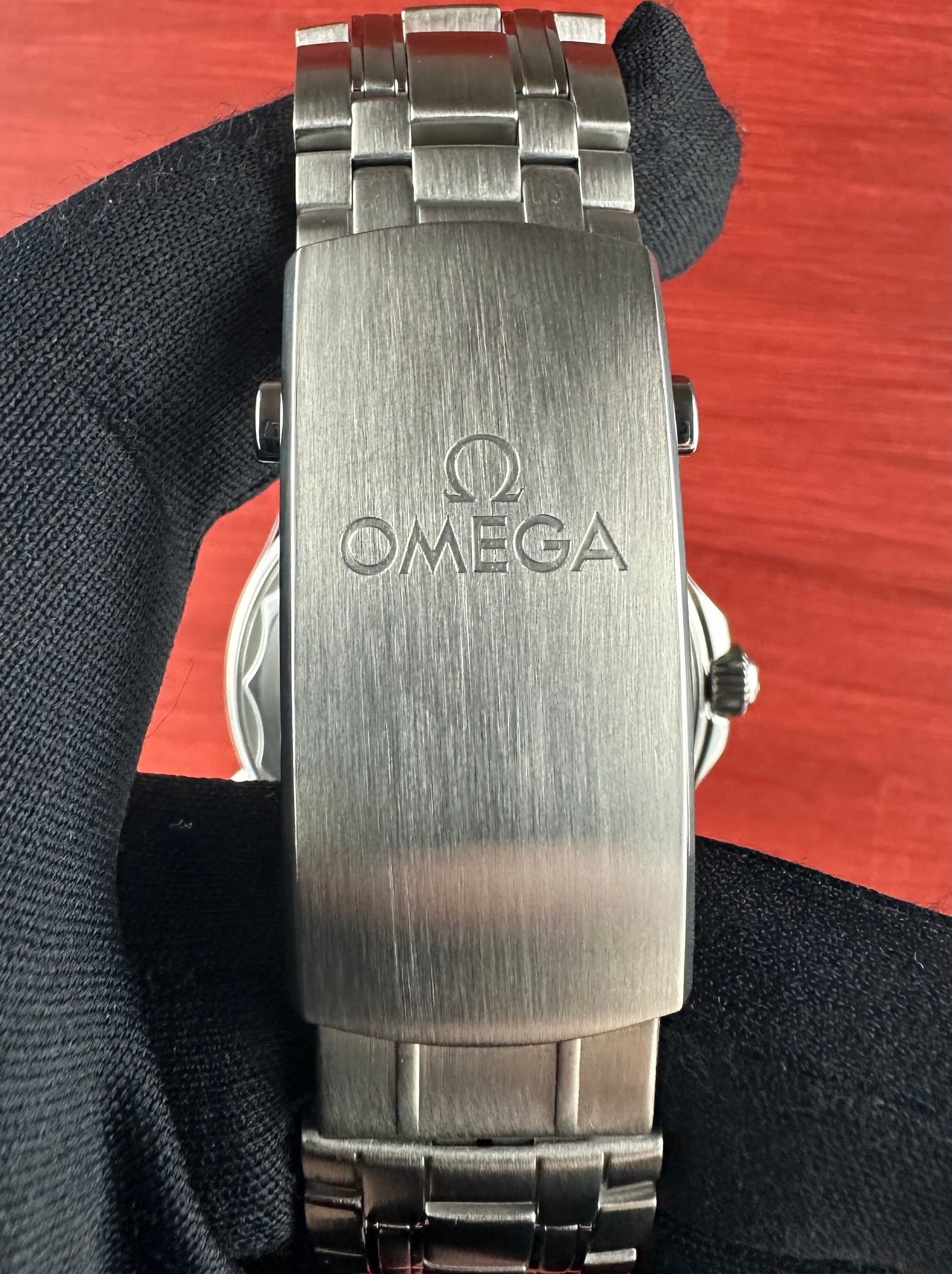 OMEGA Seamaster Diver 300M 210.30.42.20.01.001 Black Box & Papers