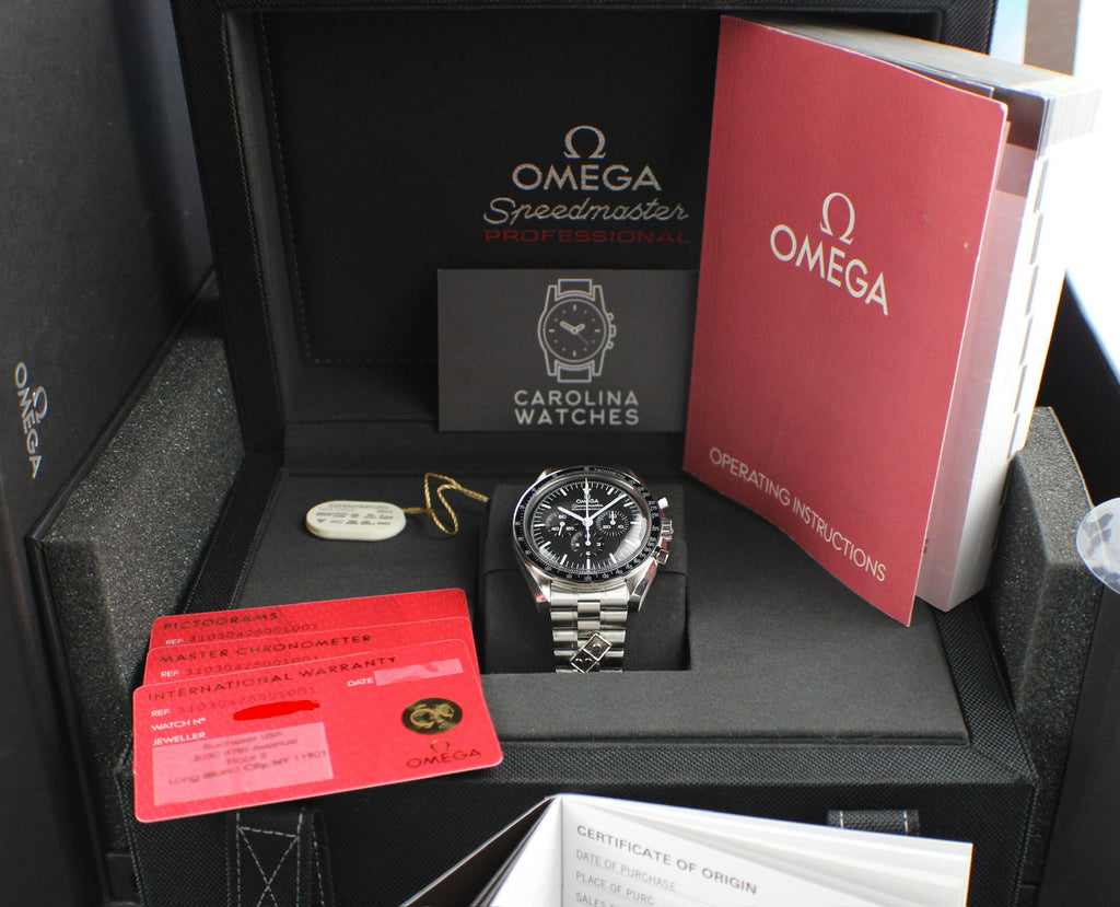 OMEGA Speedmaster Moonwatch Professional 310.30.42.50.01.001 Dominos Edition 2025