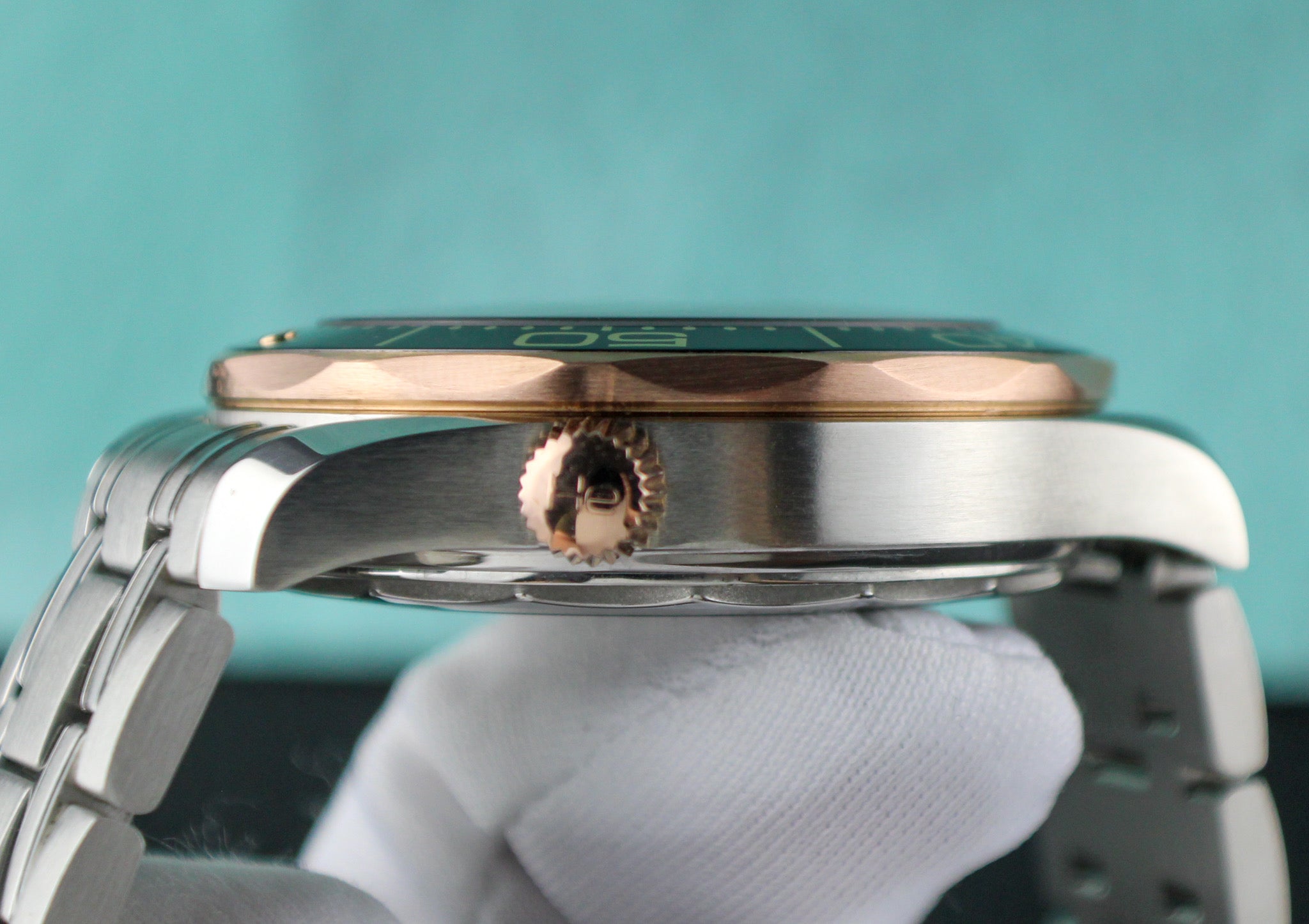 OMEGA Seamaster Diver 300M 210.22.42.20.01.002 18K Sedna Gold Bezel Steel Band