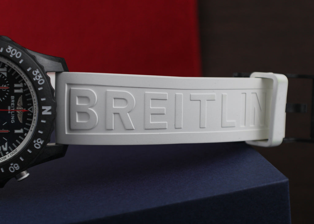 Breitling Endurance Pro 44mm X82310 Box & Papers Black Dial White Rubber Strap