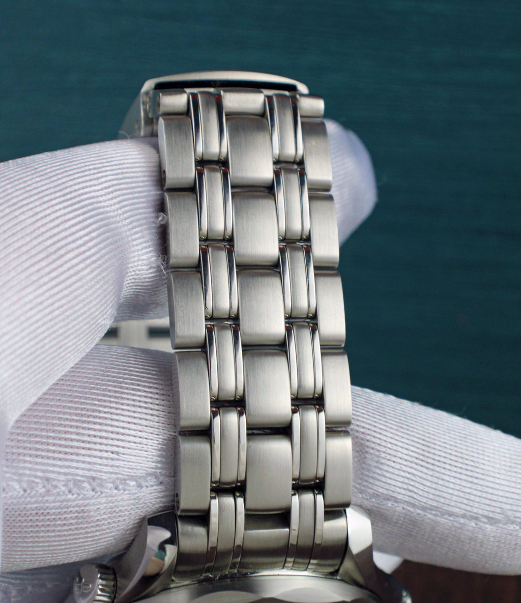 Omega Seamaster 300m Box & Papers 212.30.41.20.03.001