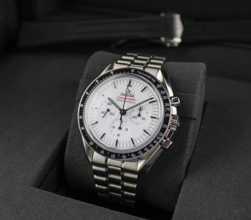 OMEGA Speedmaster Moonwatch Professional 310.30.42.50.04.001 White Dial OEM Rubber Strap & Deployant Clasp